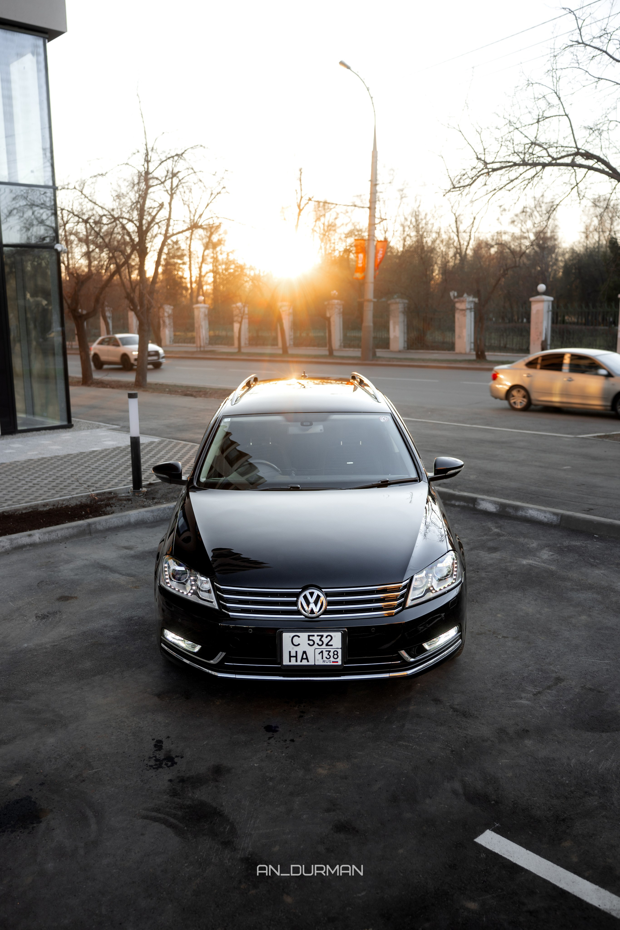Volkswagen Passat. Фотограф, видеограф и пилот дрона на Байкале