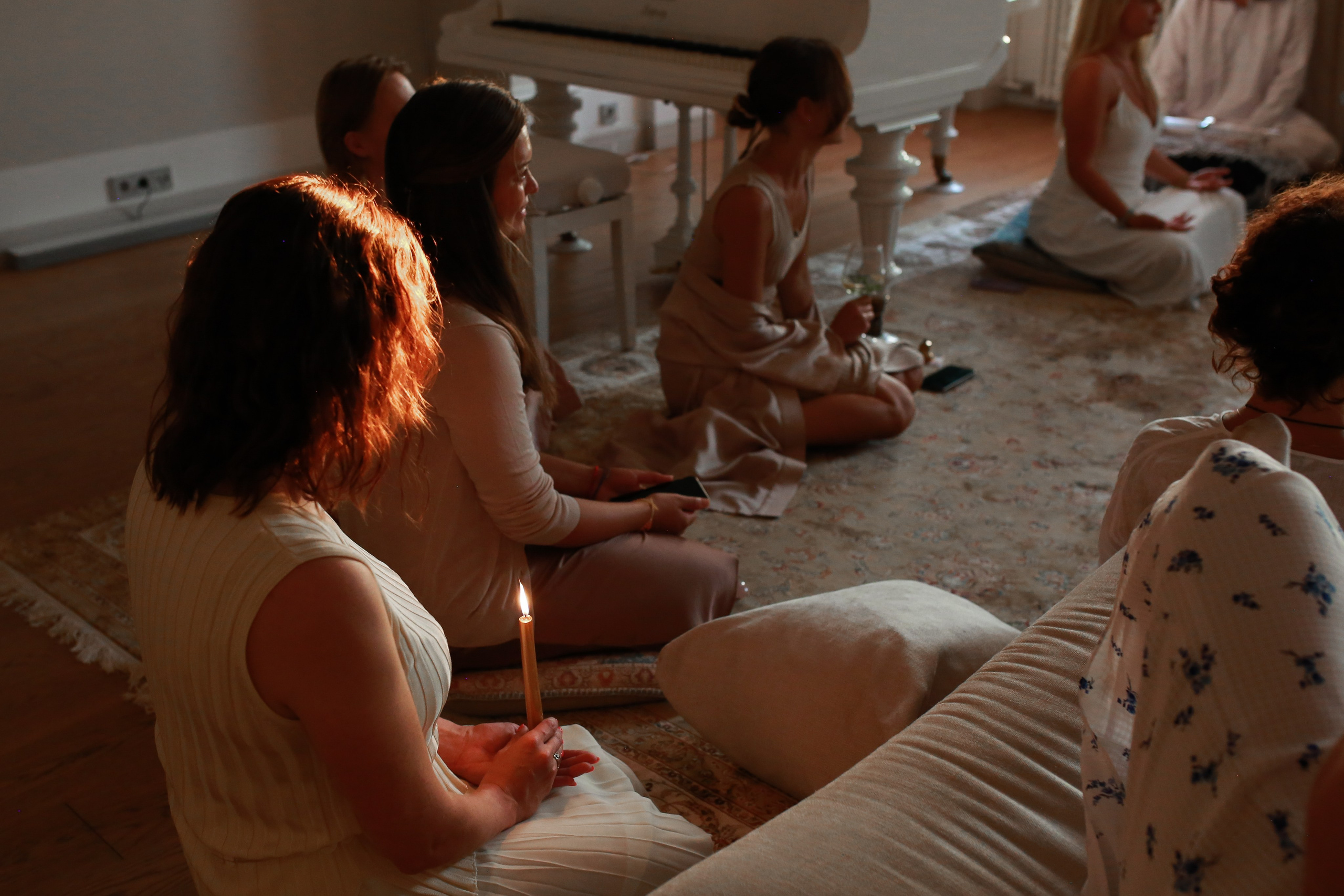 Вечер медитации. Репортажный и портретный фотограф Полина Ершова