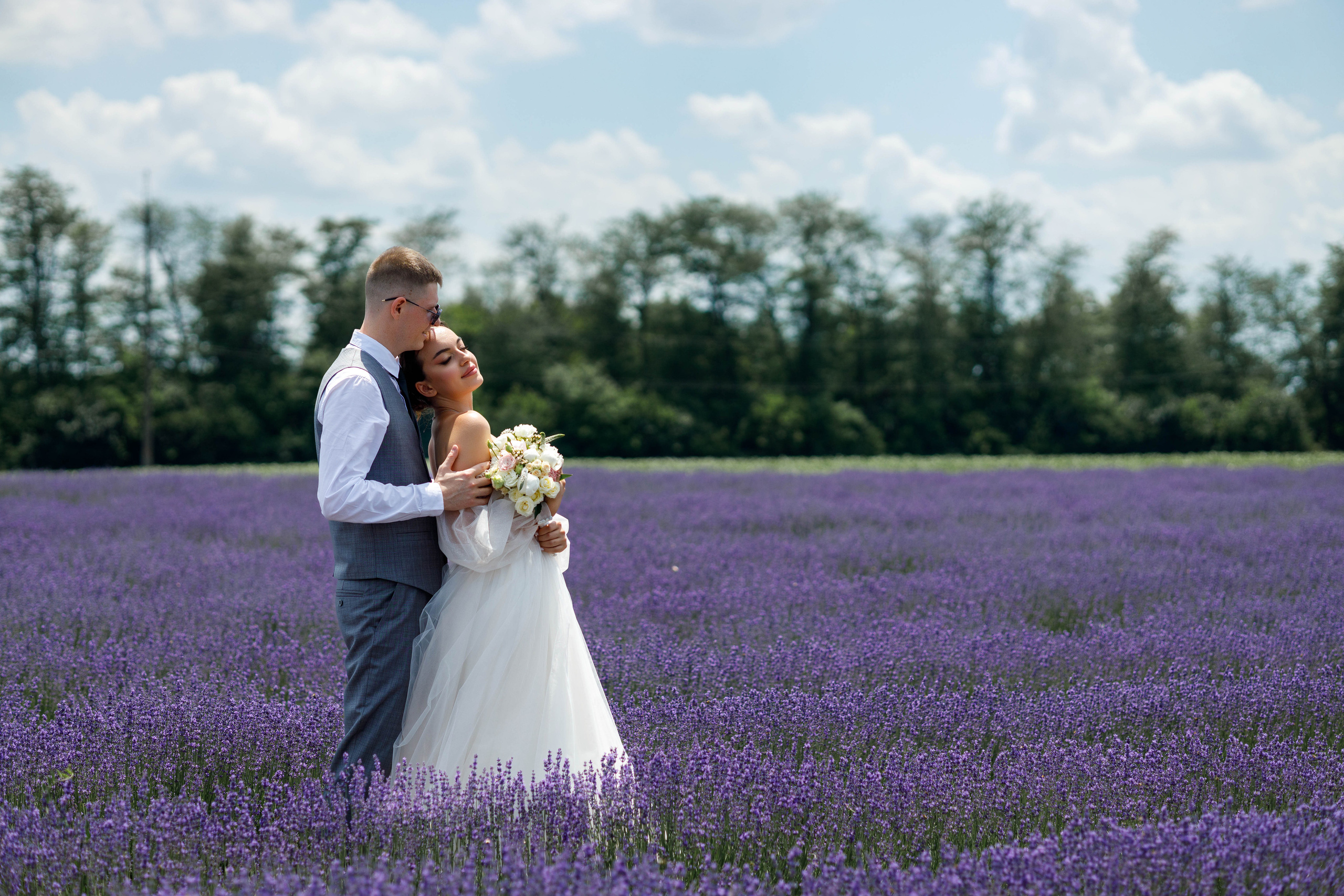 Сергей и Татьяна. Видеосьемка, фотосьемка свадеб, юбилеев, утренников в Краснодарском кр
