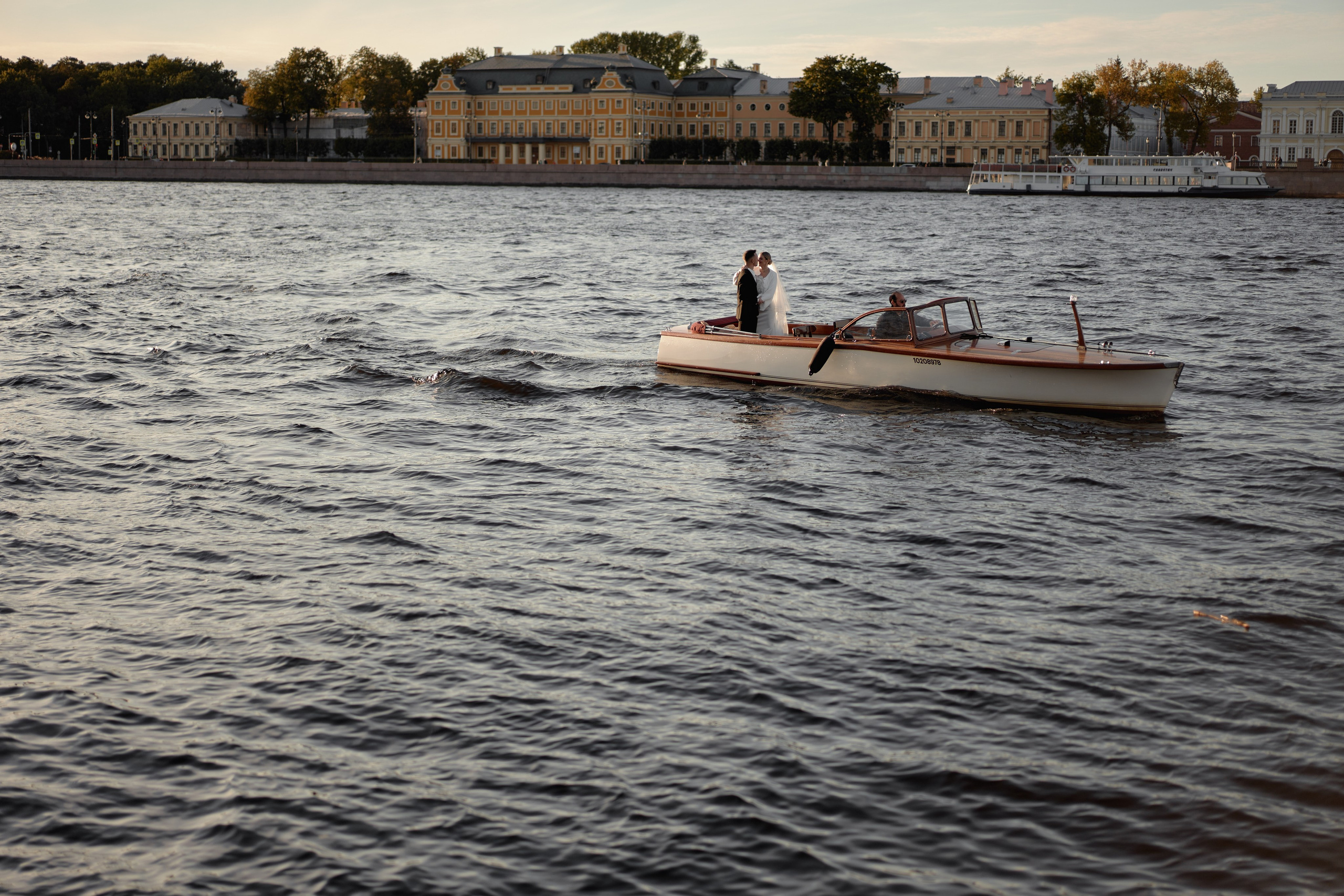 Иван & Алина. Свадебный фотограф и видеограф из Санкт-Петербурга Агарков Никита