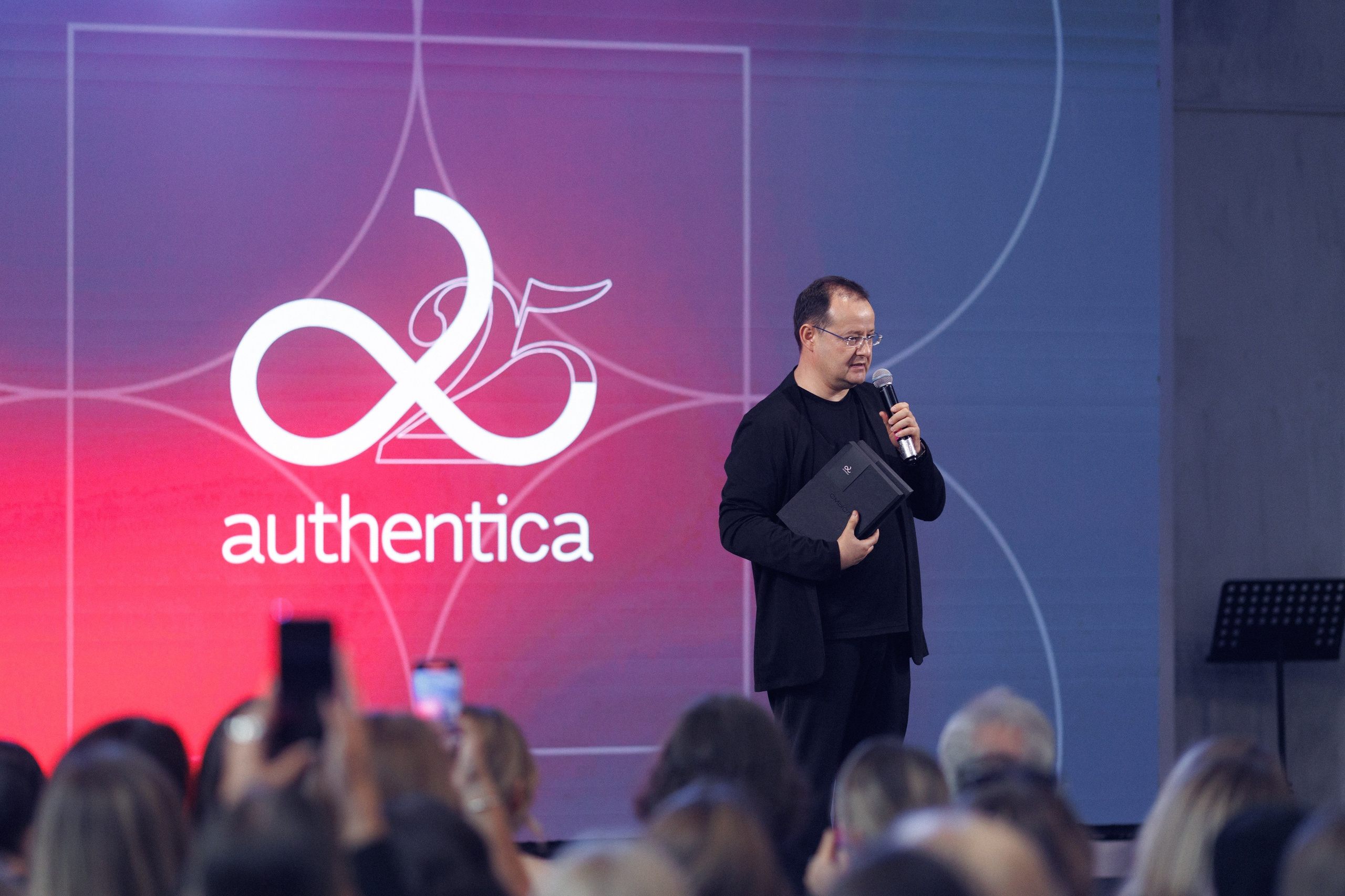 Authentica 25. Профессиональный фотограф Егоров Кирилл