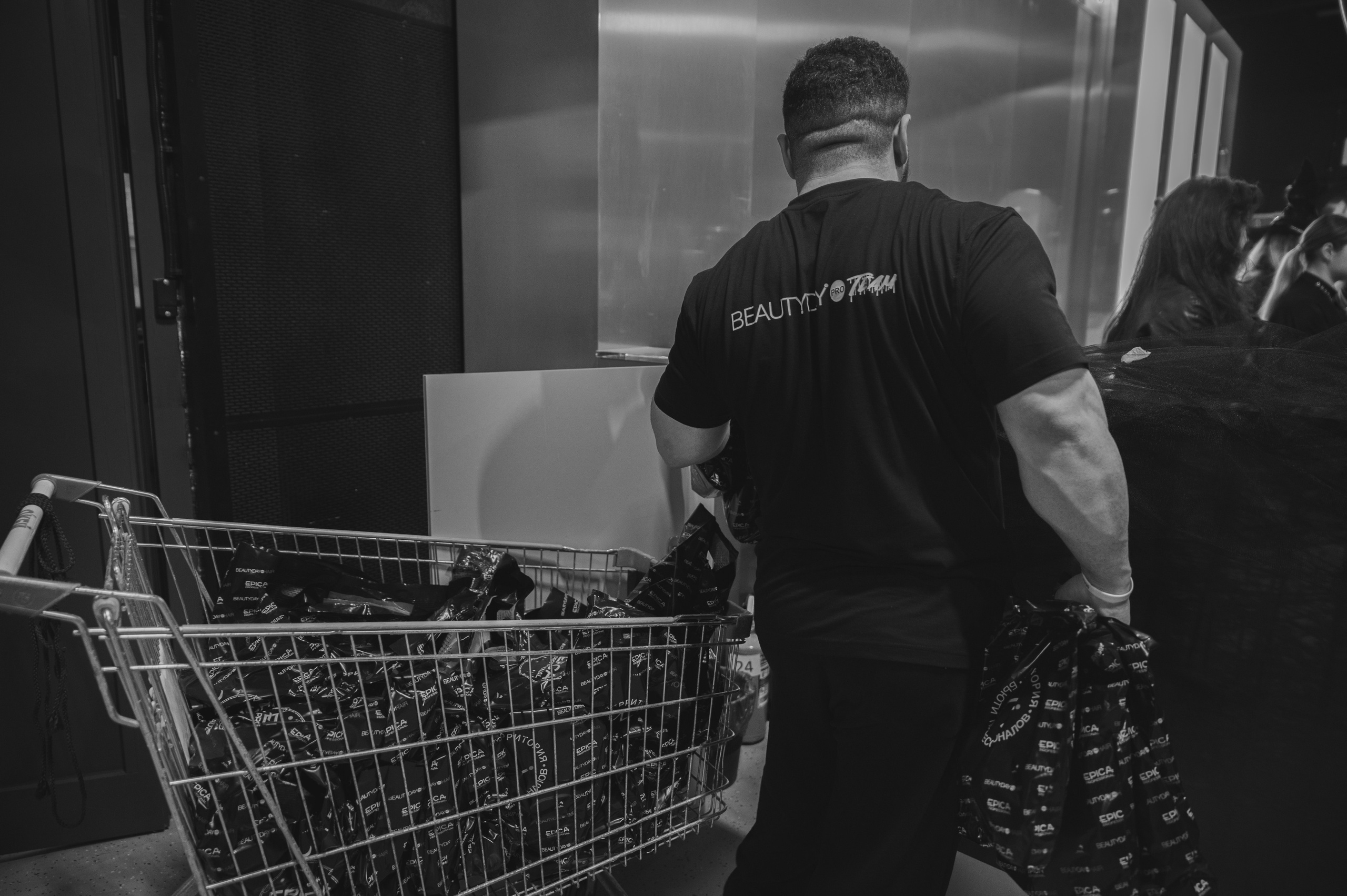 BeautyDayProHair 2025. Свадебный и портретный фотограф в Москве Жердев Даниил