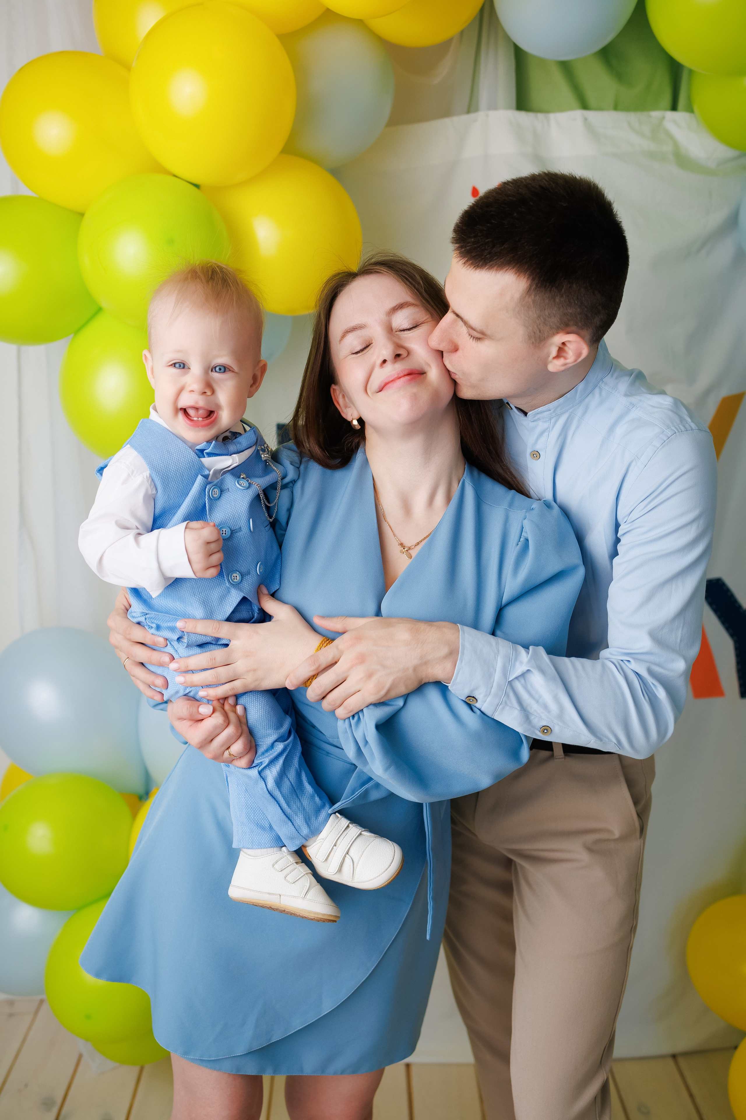 Сашеньке 1 годик. Фотограф новорожденный малышей Новосибирск