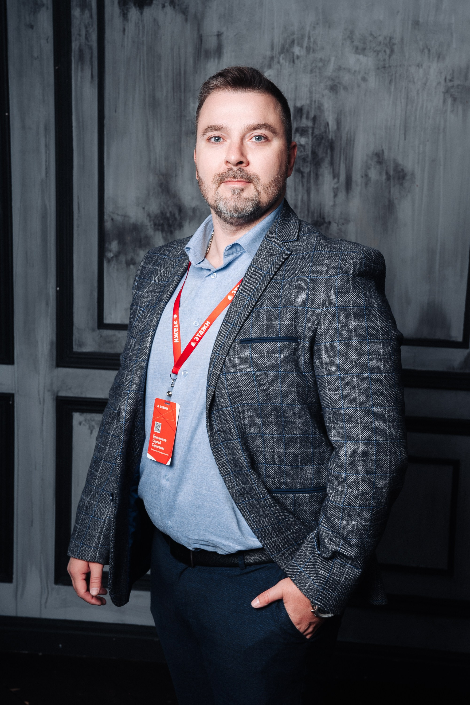 Этажи портреты. Фотограф в Хабаровске Швендых Рудольф