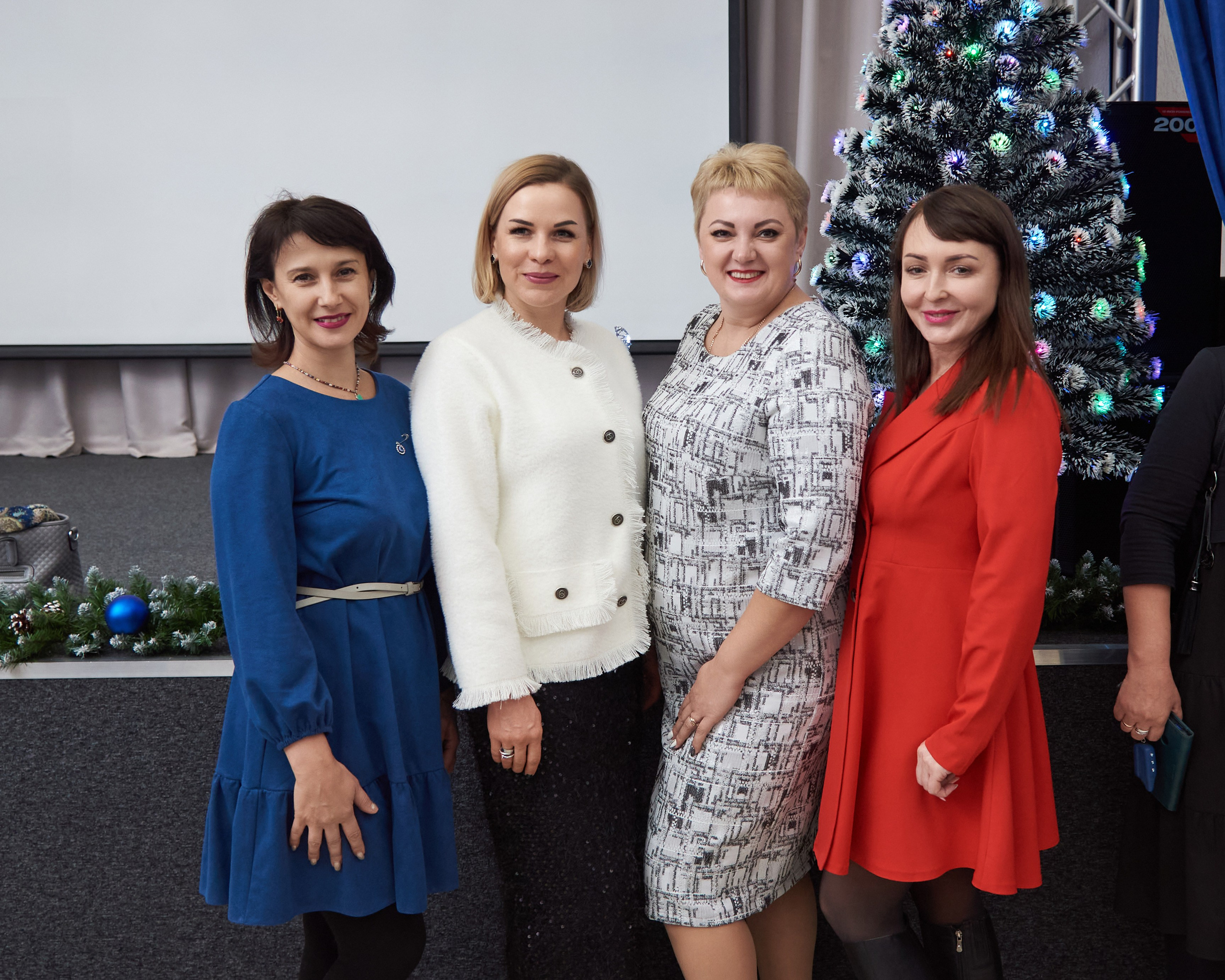 Награждение участников «Учитель года» и «Воспитатель года» 2024. [fXph] Фотограф Масликов Илья. Съёмка мероприятий в Ленинске-Кузнецком