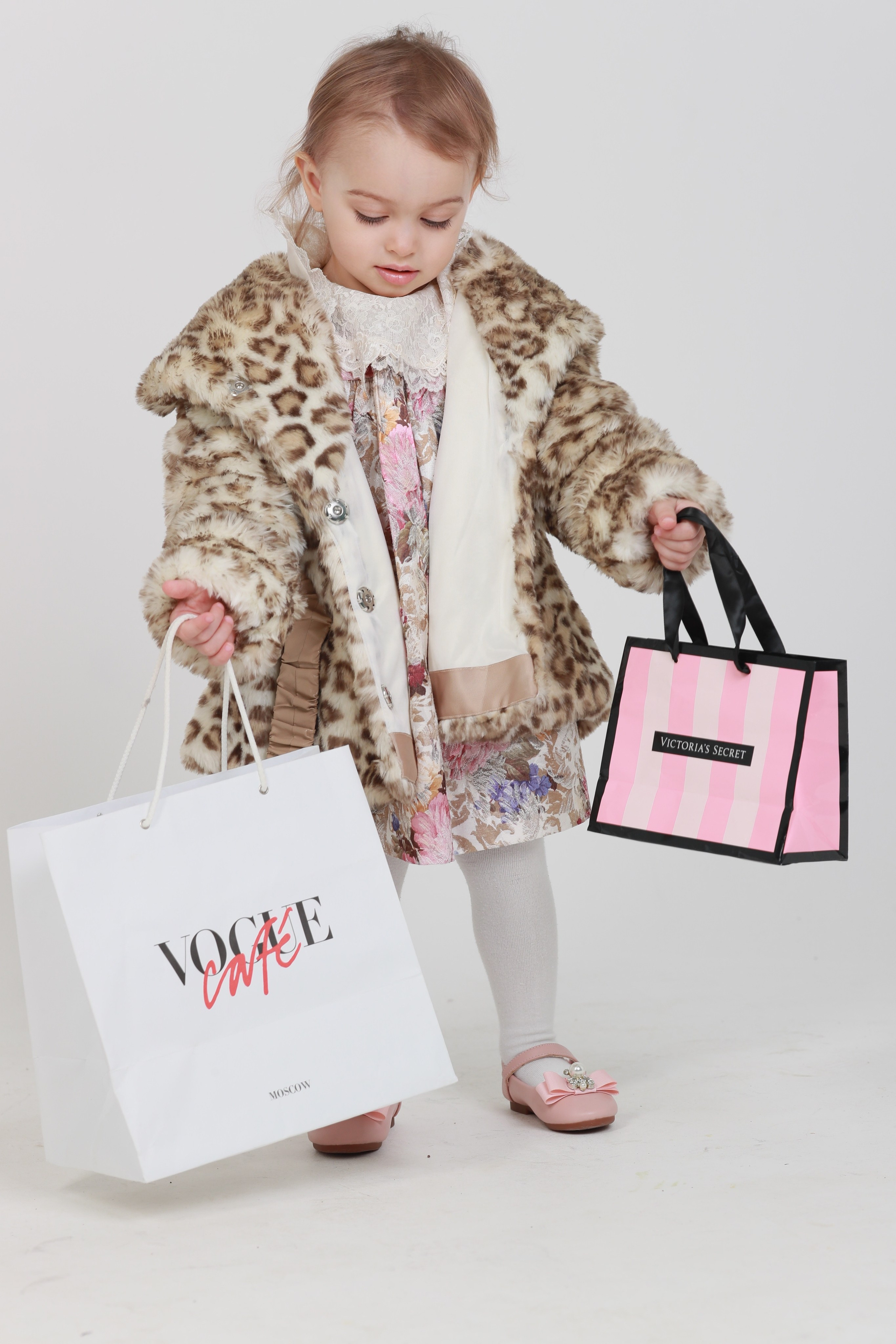 Алине 2 года. Профессиональный фотограф Алена Александрова