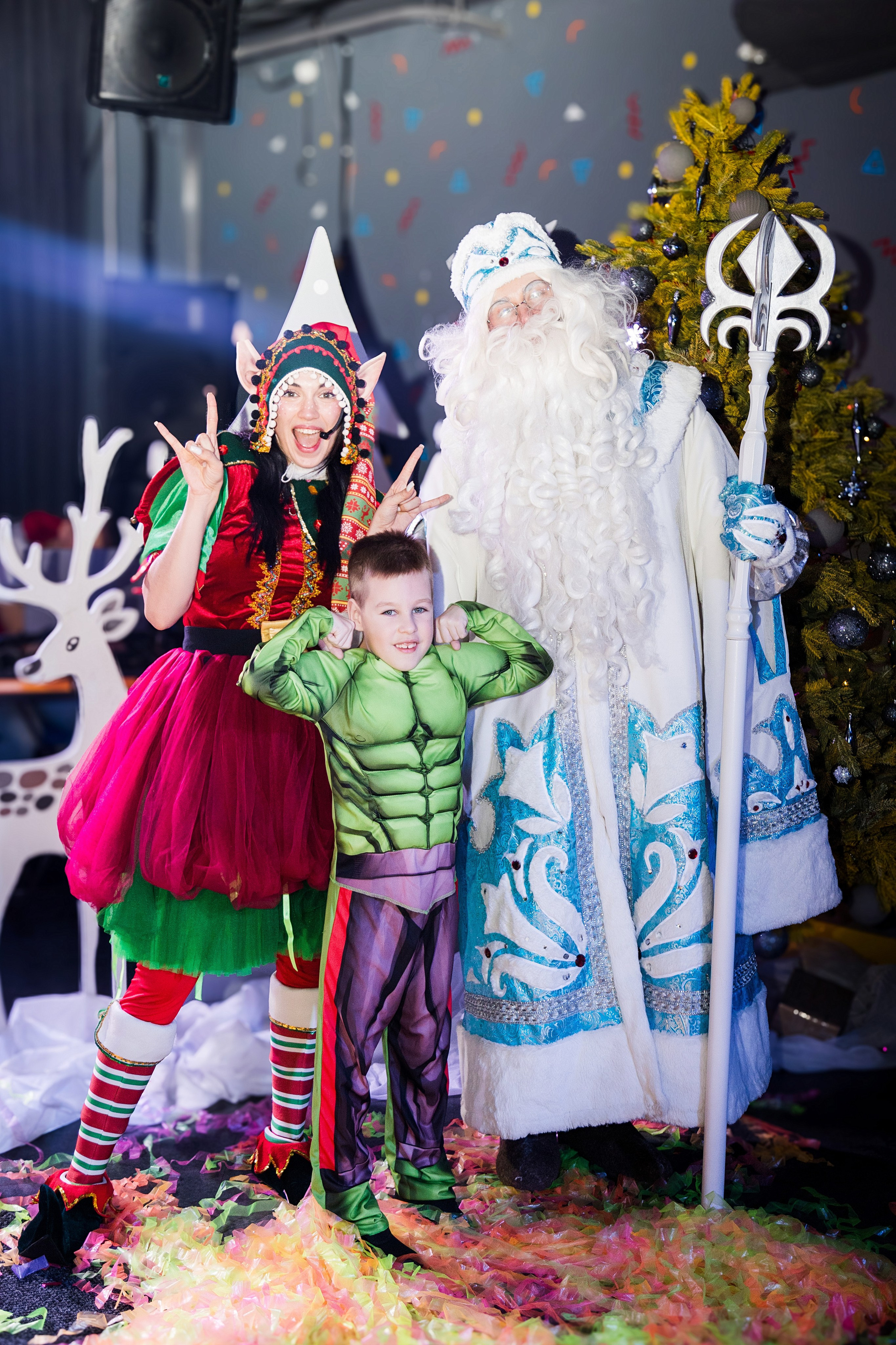 Новогодние утренники. Детский фотограф видеограф в Хабаровске Михаил Орлов