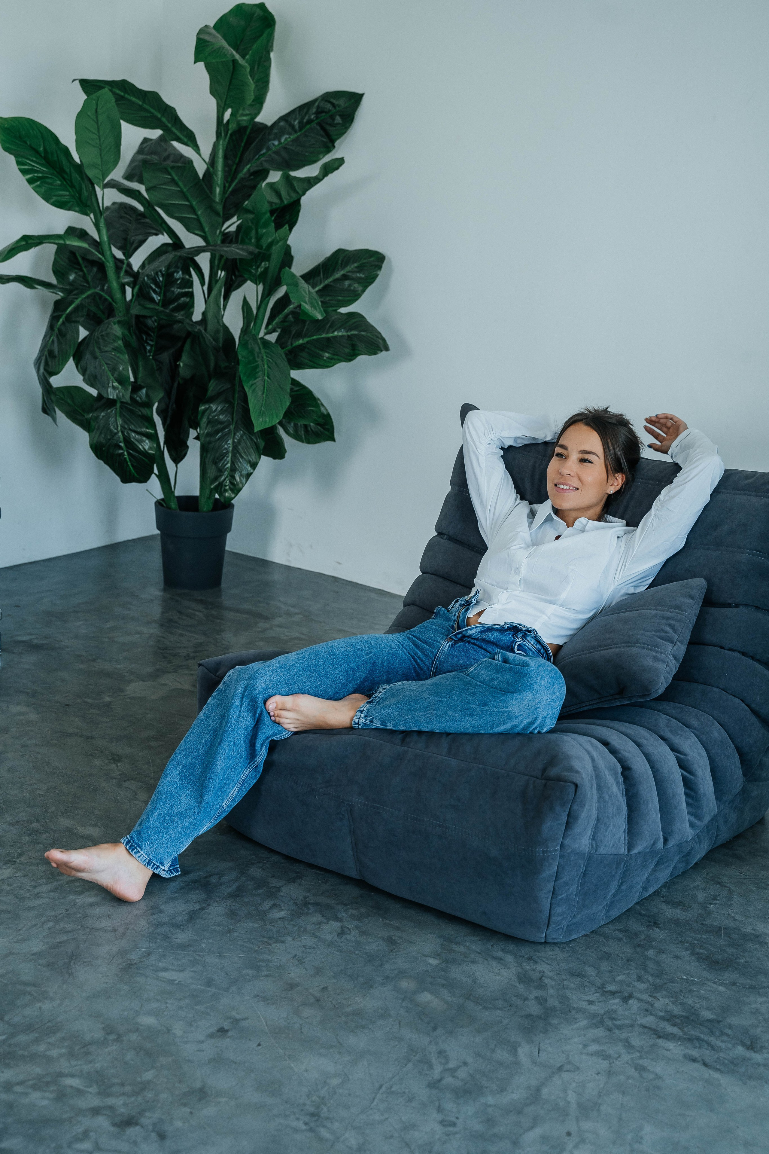 Съемки в интерьере студий. Виктория Алпеева — фотограф по любви