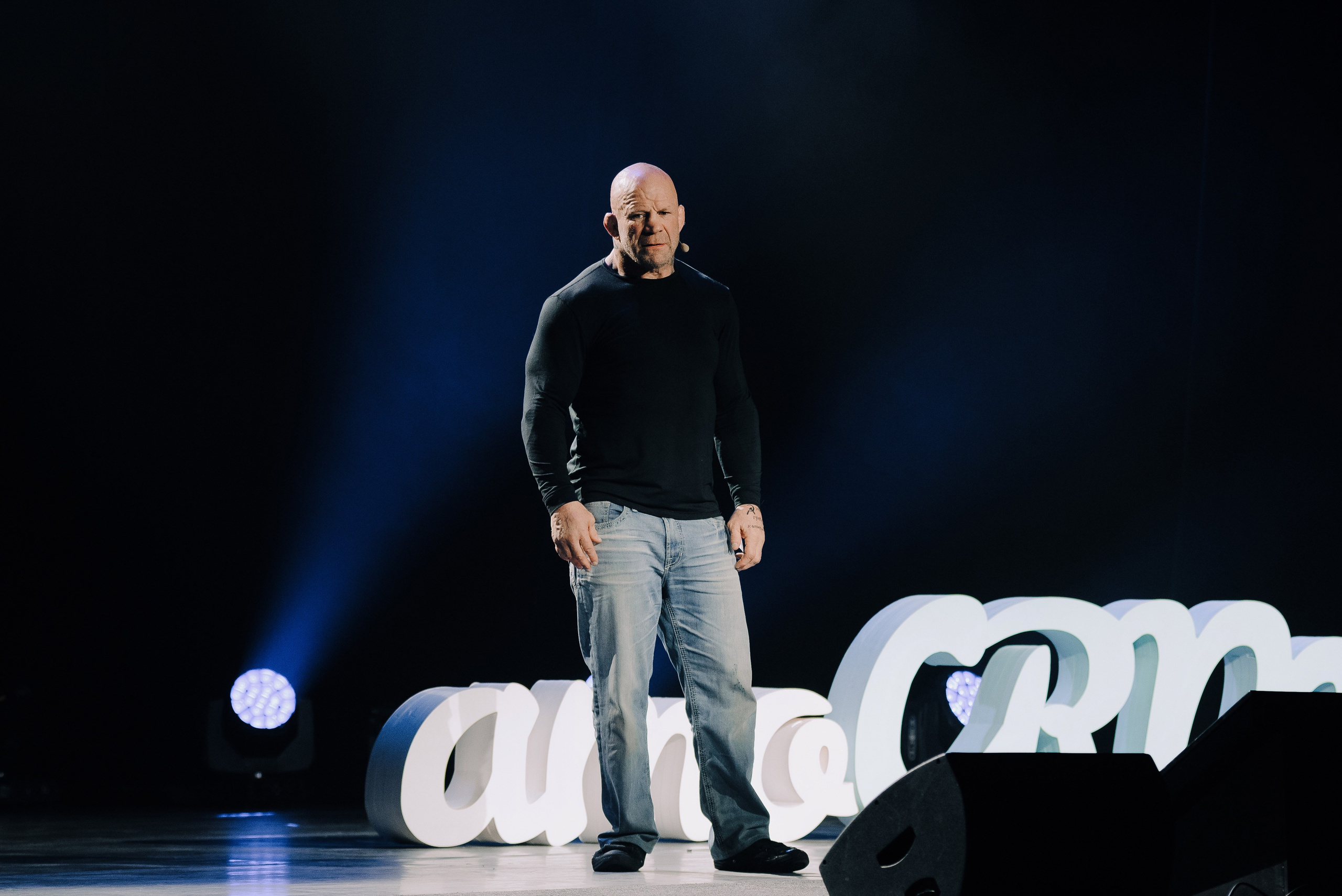 КОНФЕРЕНЦИЯ AMO CRM SIPUNI. Репортажный фотограф Зуев Роман г. Челябинск