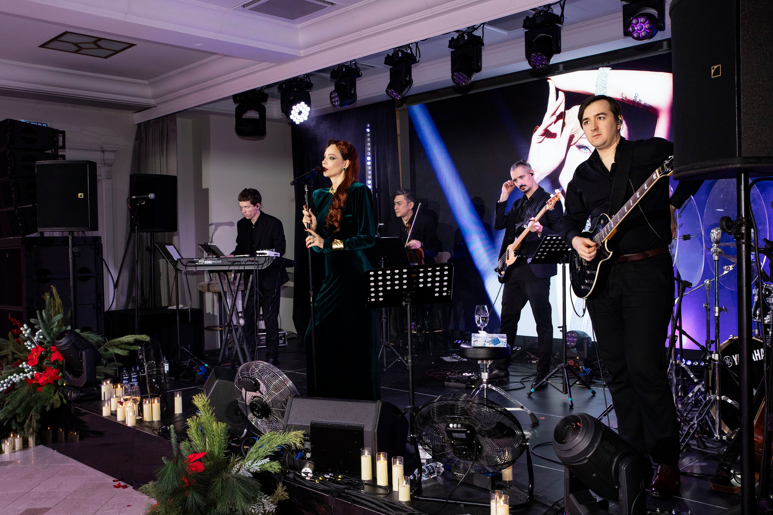 Дом Души с Анастасией Кичатовой. Профессиональный фотограф в Москве | Заказать фотосессию и съемку