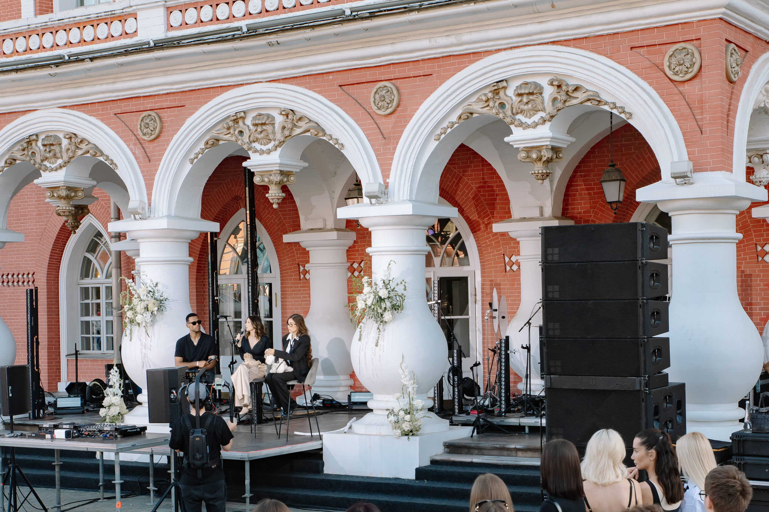 AESTHETIC ONLY в Петровском путевом дворце. Фотограф в Москве Яна Полосина