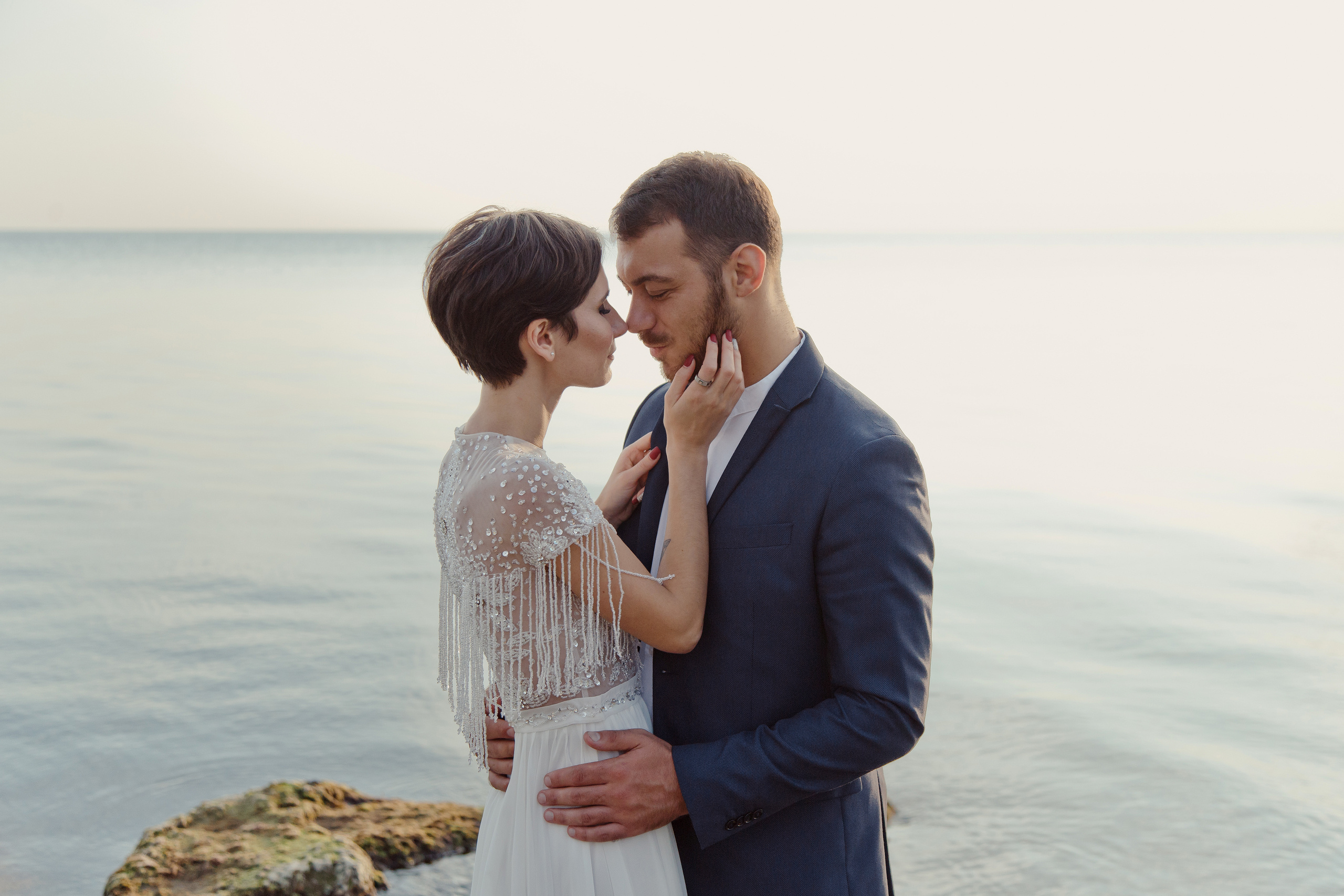 Невеста, свадьба на море, фотосессия на море, свадебная фотосессия, свадебный фотограф