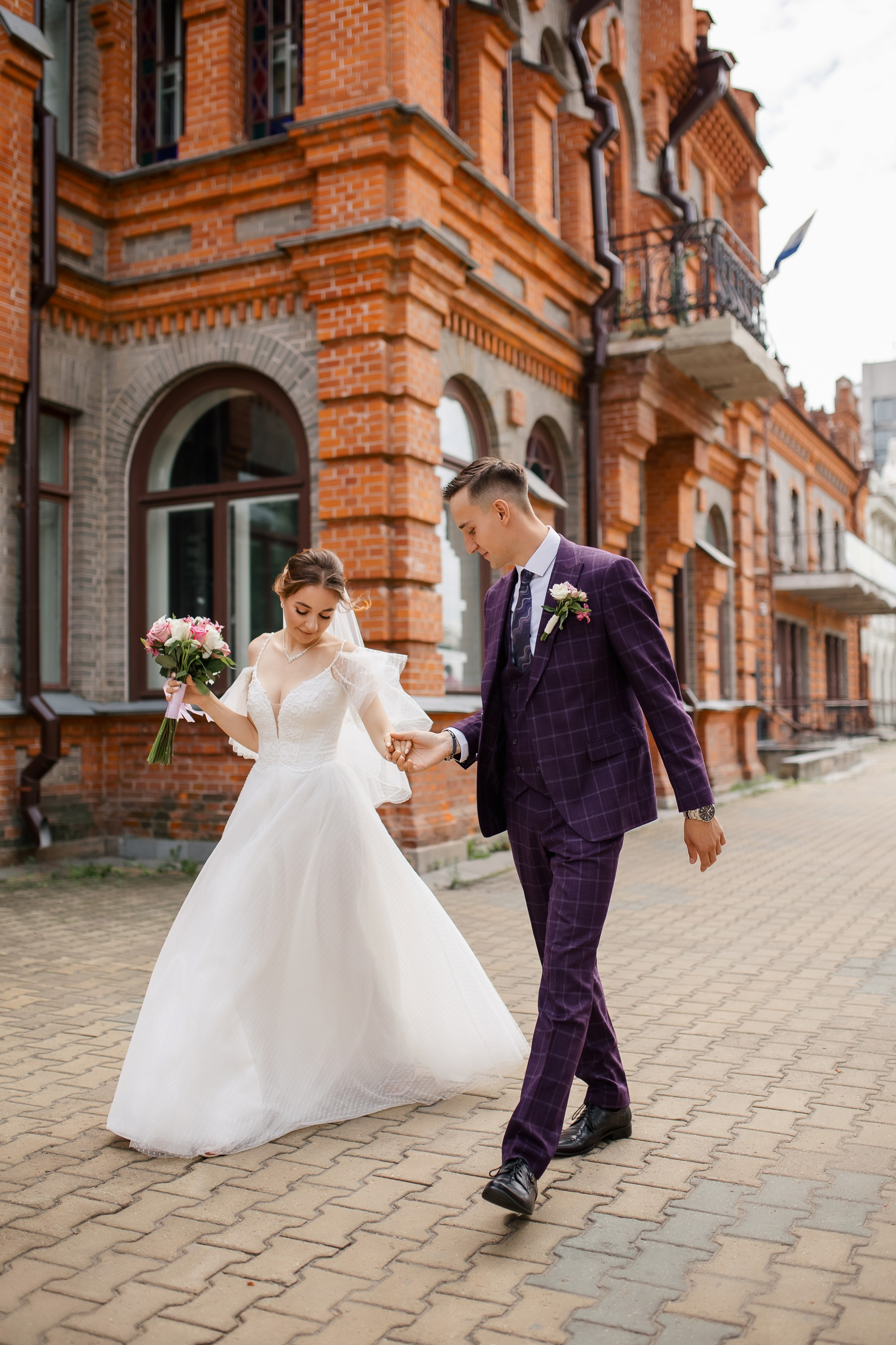 Ксения и Максим. Сборы Sopka. Прогулка по городу. Свадебный фотограф в Хабаровске