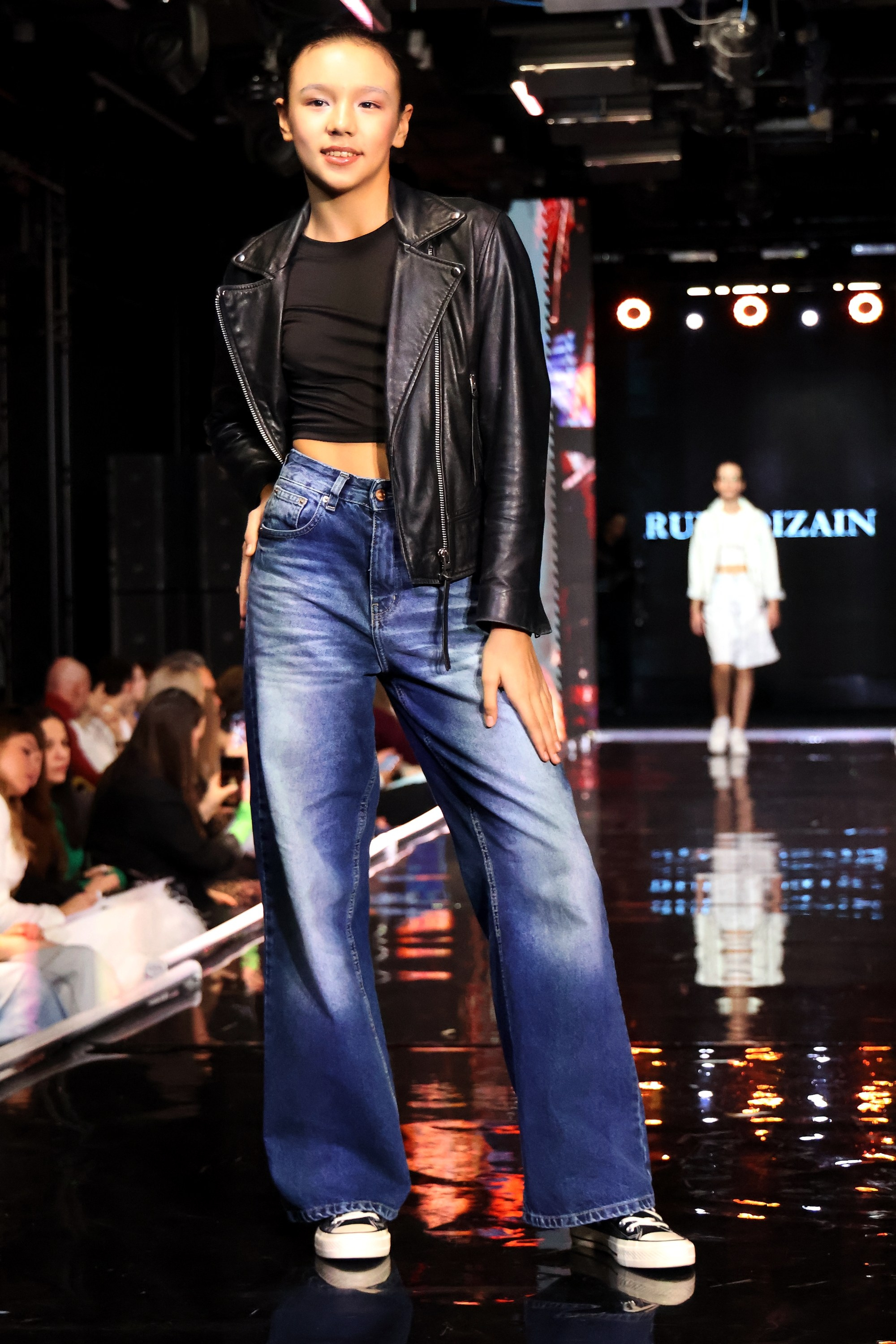 Показ МКММ на Якиманке 26. Спортивный и репортажный фотограф Ермакова Светлана