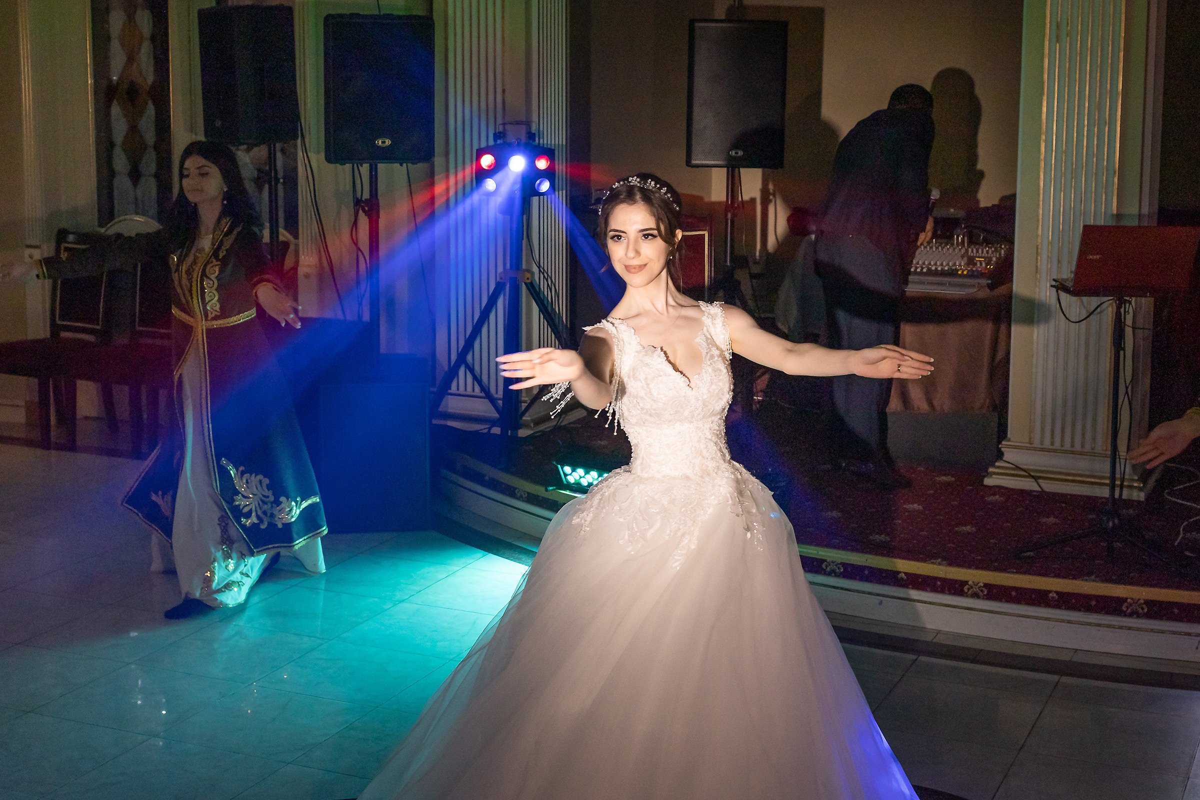 Карен и Ани. Свадебные фотографы в Москве: Денис и Елена Пройдовы