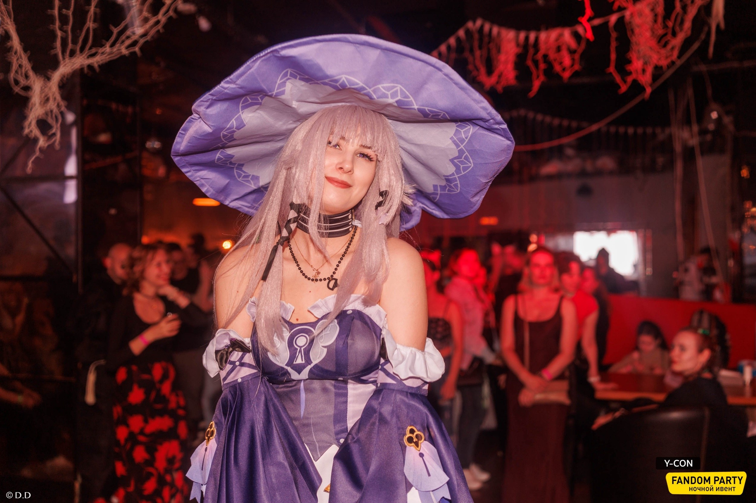 Fandom Party 18+ в Live Star Club 2025. Различные мероприятия и просто фотографии людей