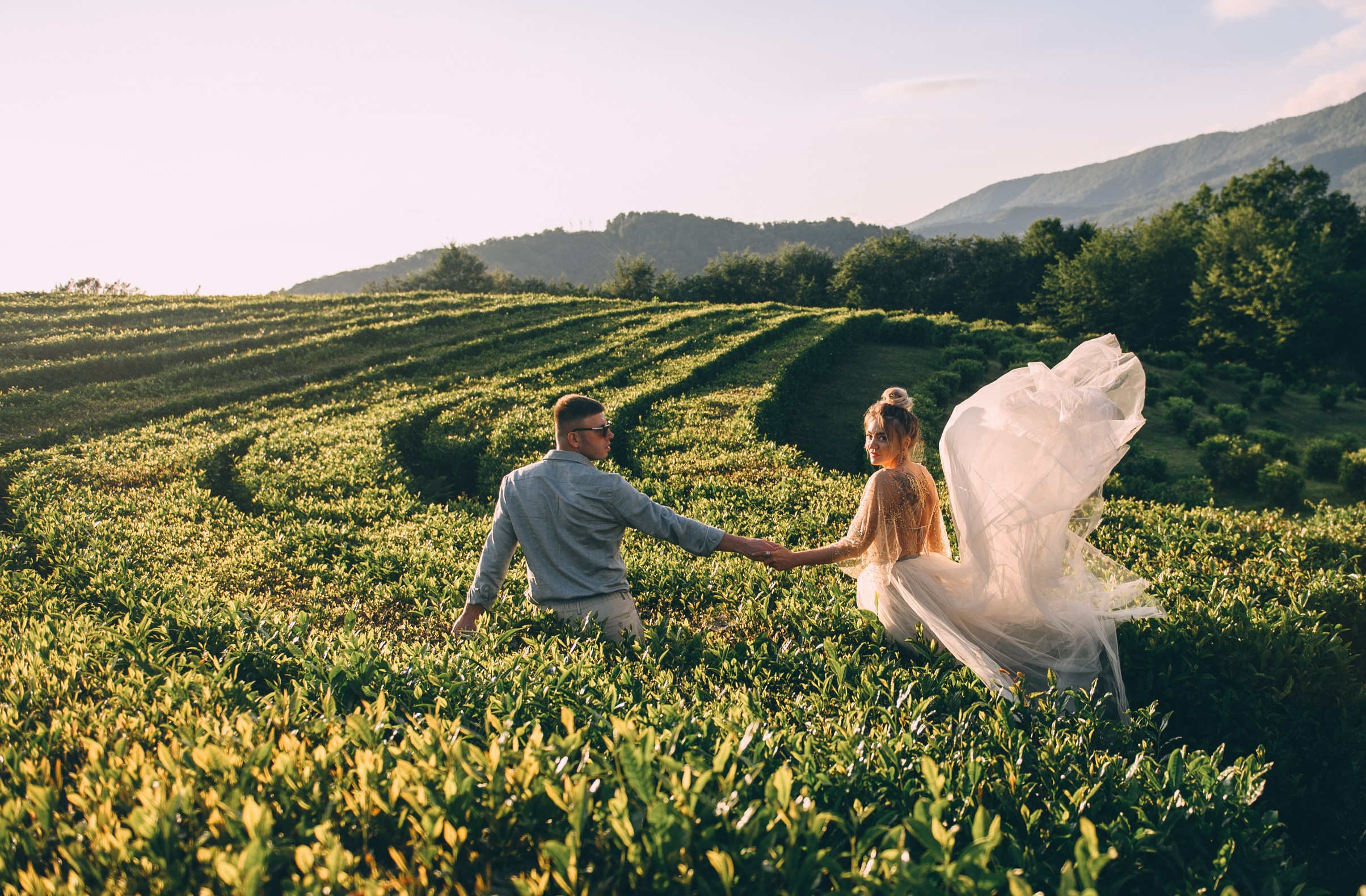 Стильные, красивые, влюбленные и Сочи. Свадебный и семейный фотограф София Невская