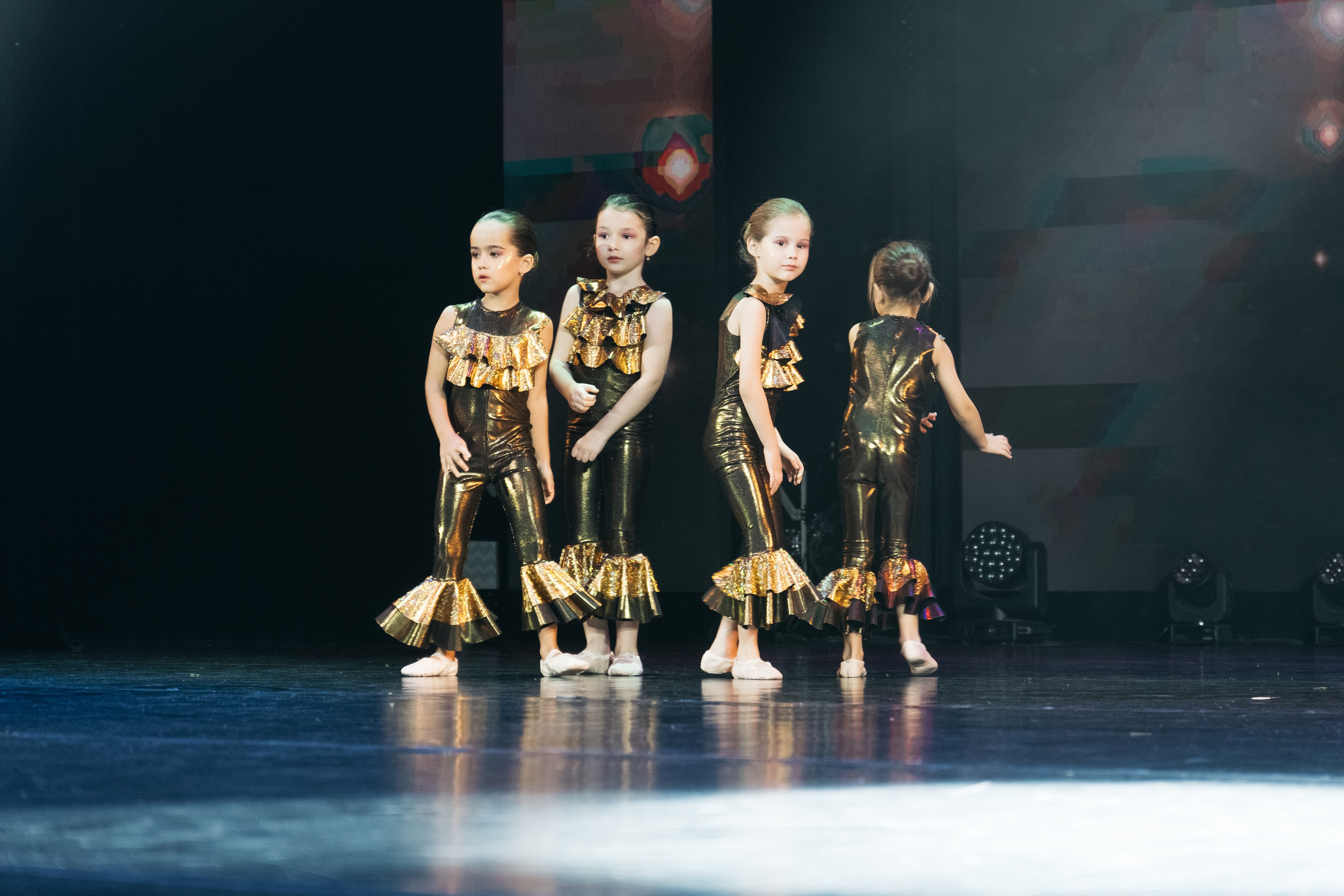 СурГУ 23.12.23. Репортажный и свадебный фотограф в Сургуте