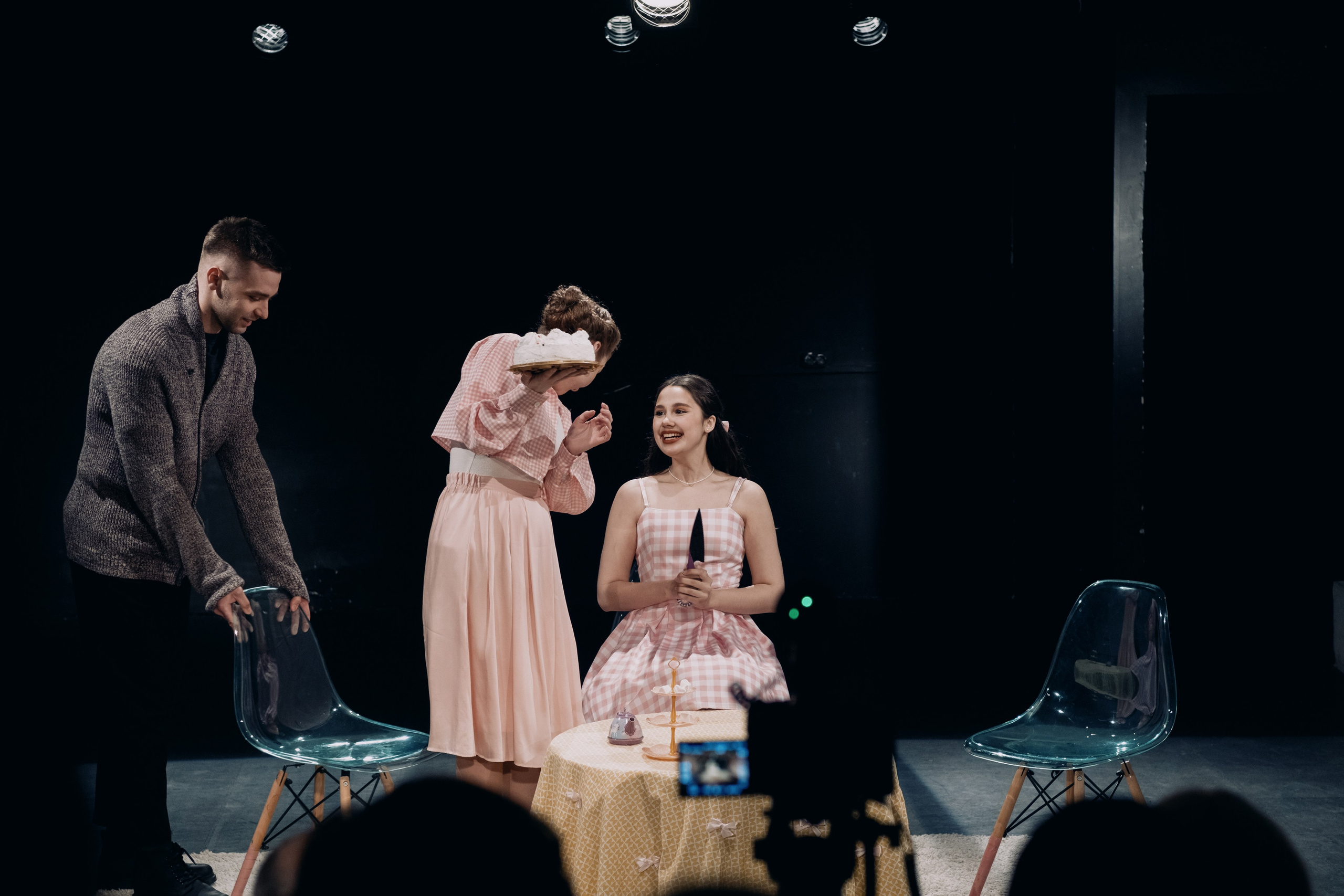 Школа Драмы Германа Сидакова. Репортажный и портретный фотограф в Москве Илья Спиридонов