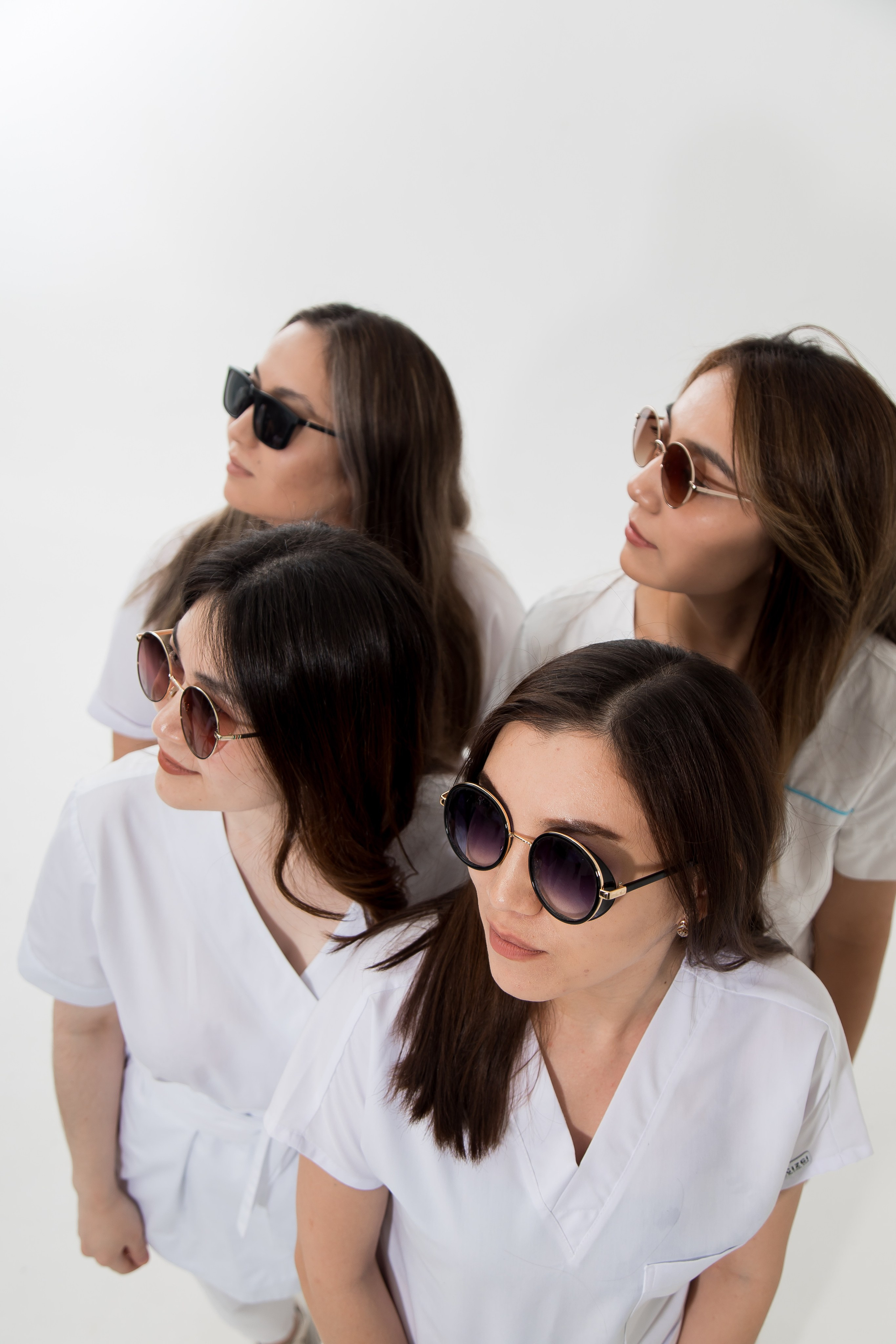 Мед Студенты. Свадебный и студийный фотограф в Алматы Ильяс Кырбаев