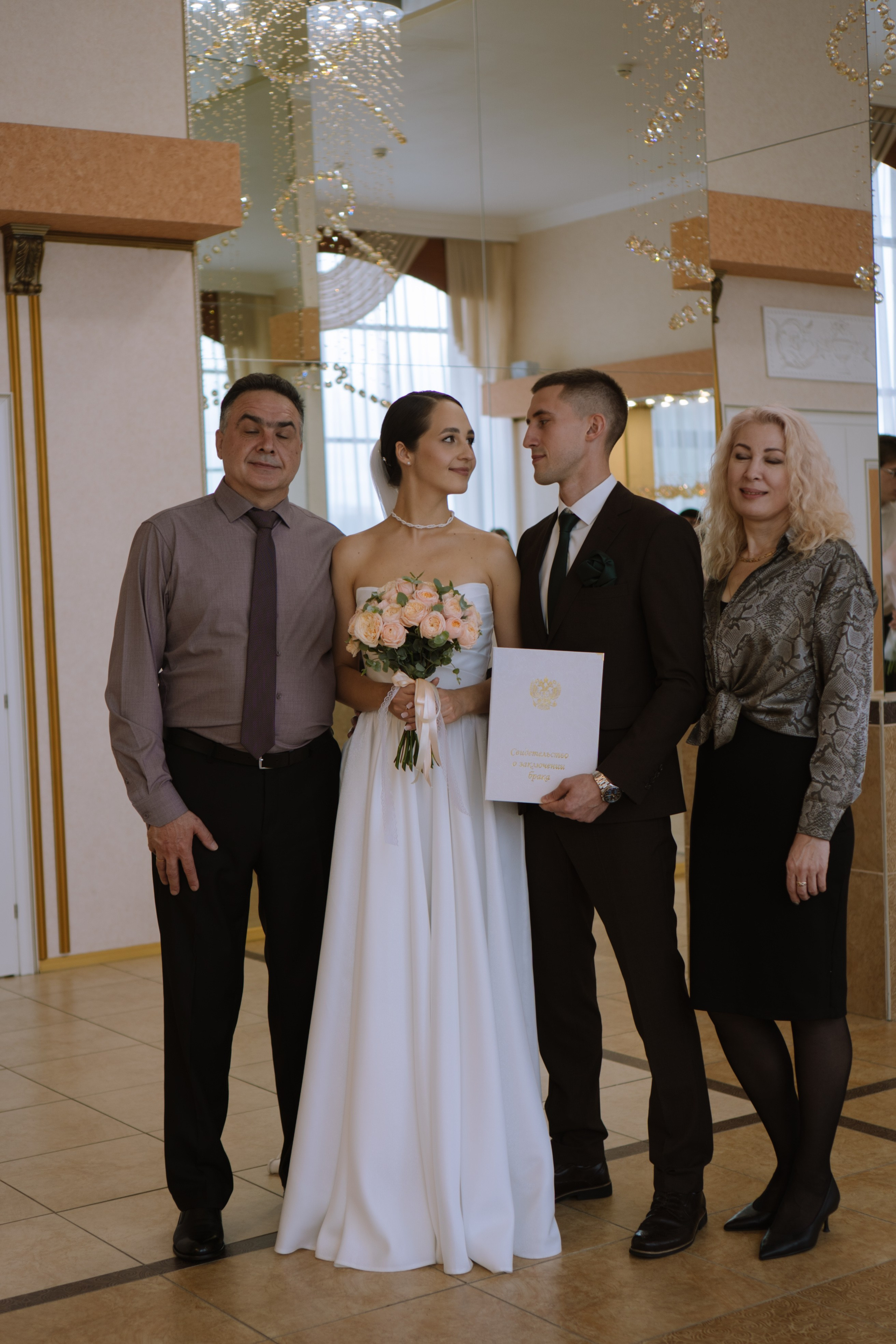 РЕПОРТАЖНАЯ СЬЕМКА В ЗАГСЕ. Профессиональный фотограф, Санкт-Петербург — Виктория Богомолова