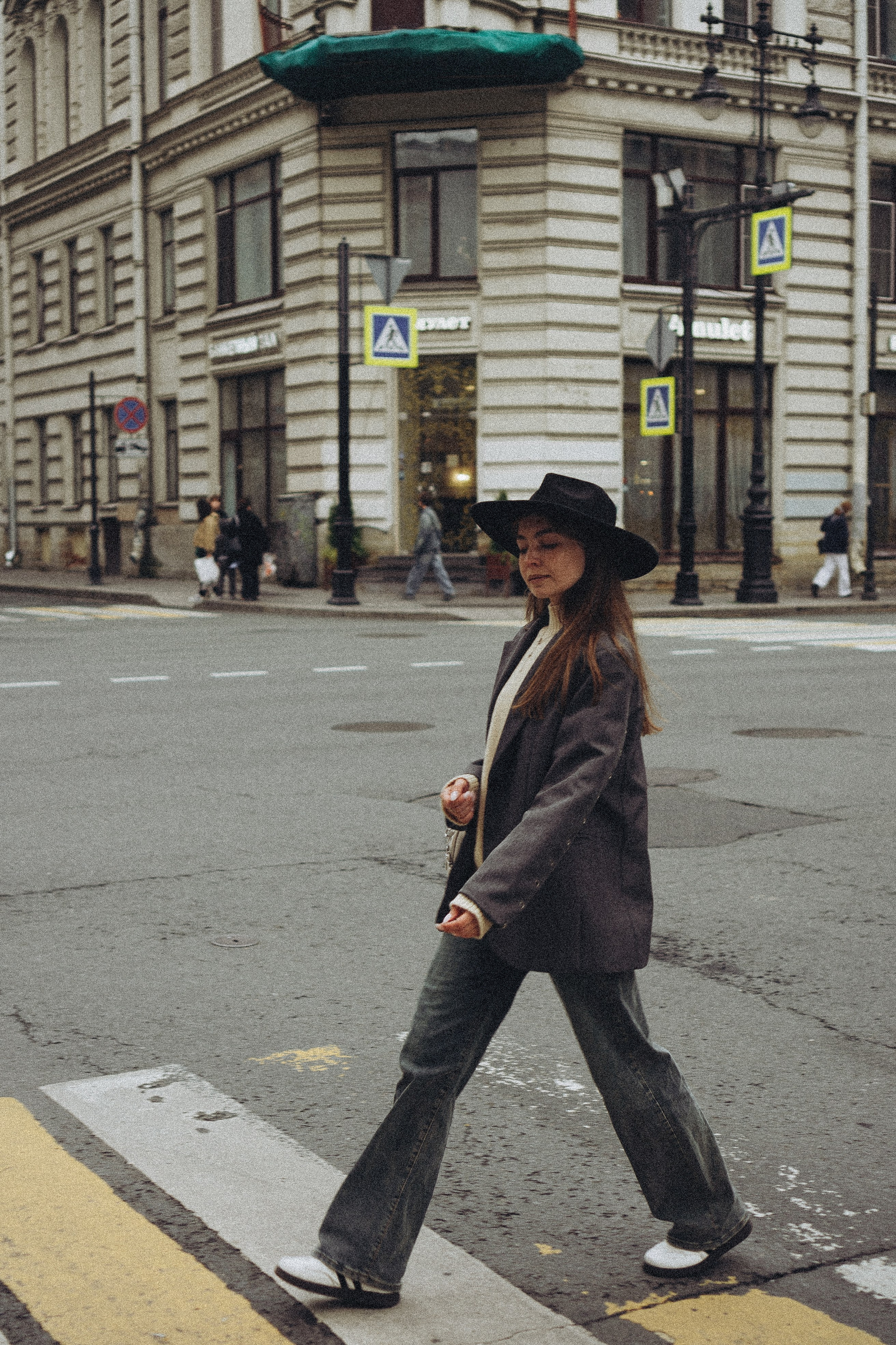 ПРОГУЛКА НА ЧЕРНЫШЕВСКОЙ. Профессиональный фотограф, Санкт-Петербург — Виктория Богомолова