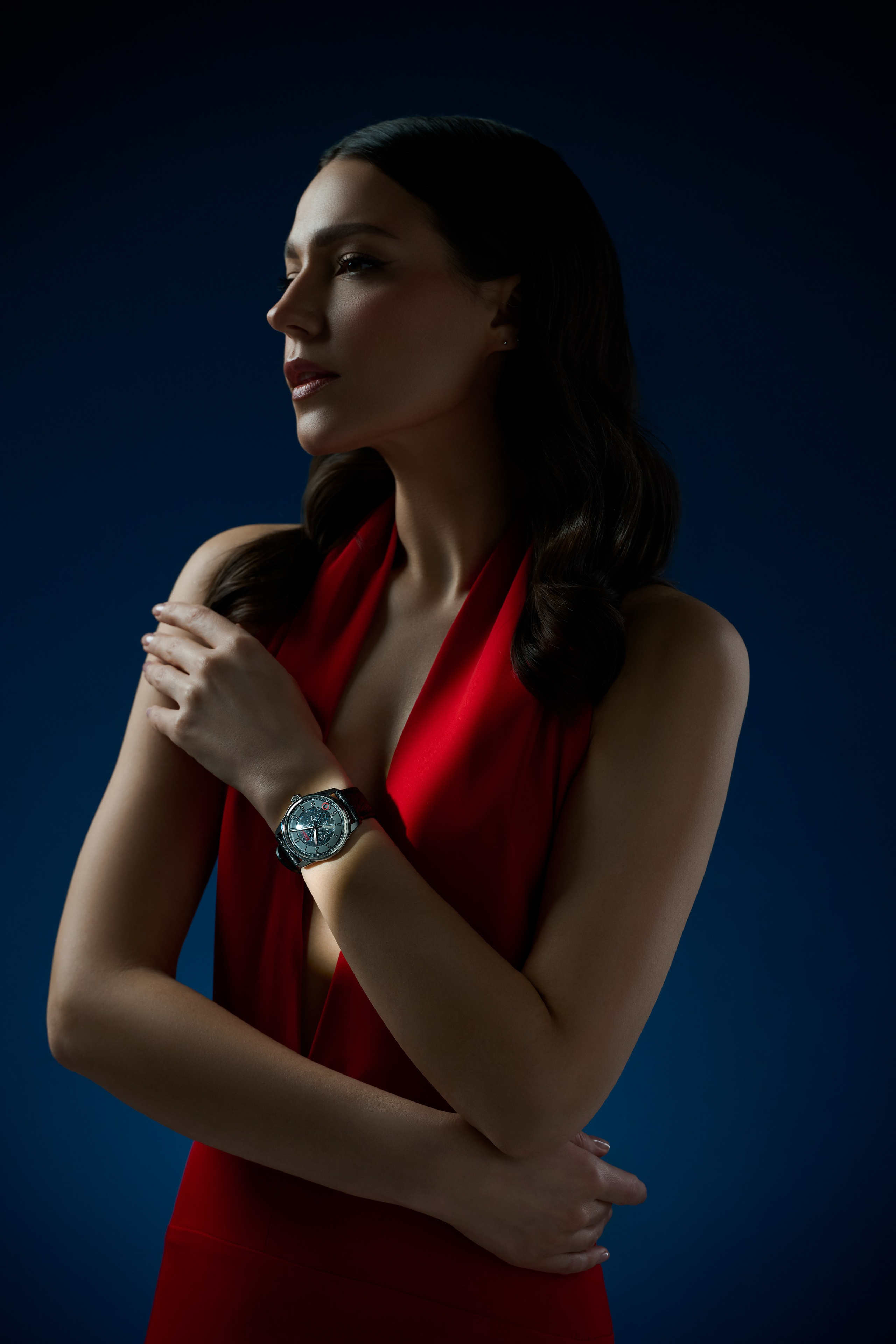 Ph: Anton Sokolov                                                                                                  Retoucher: @retouch.komissarova  