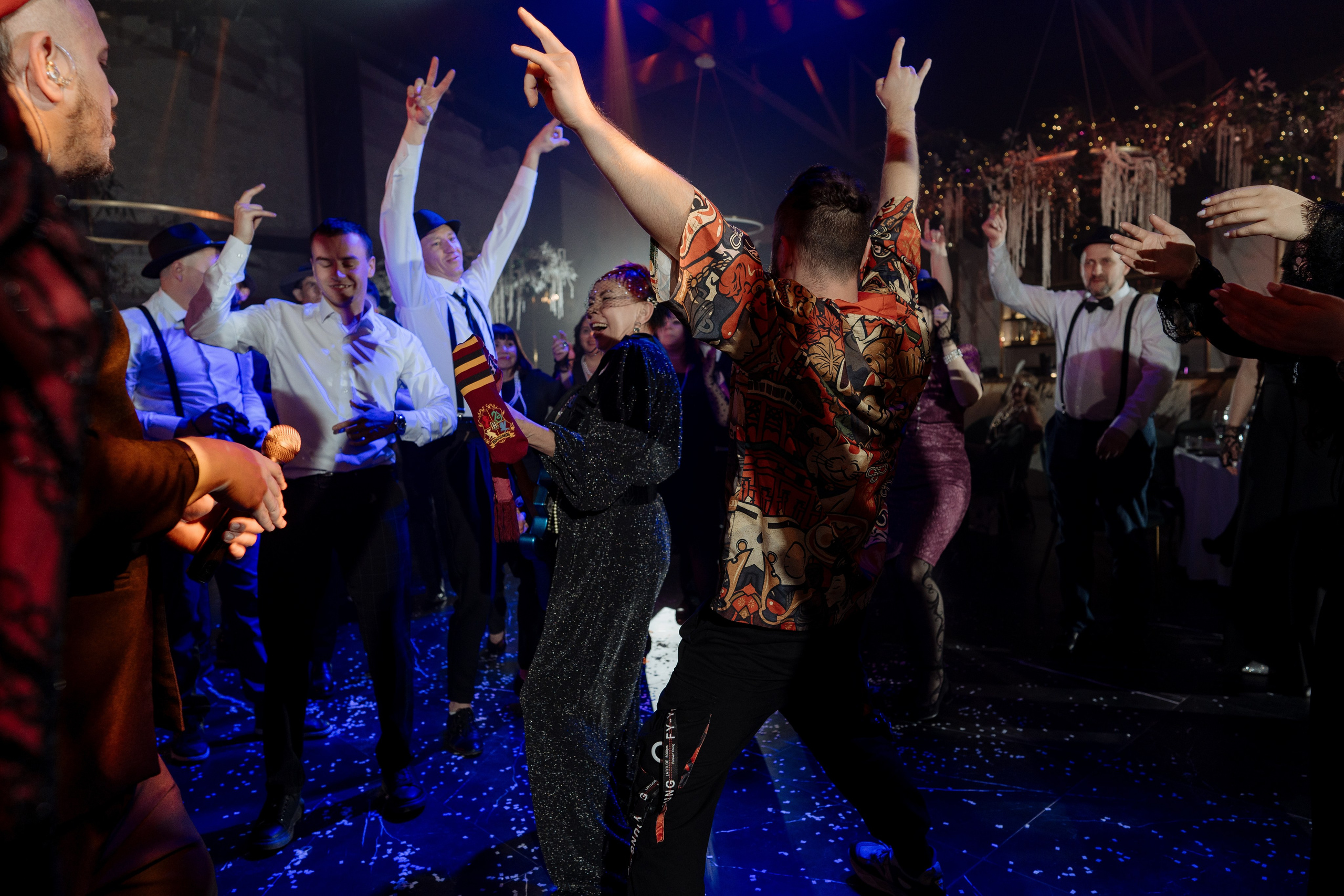 Альбион Тур