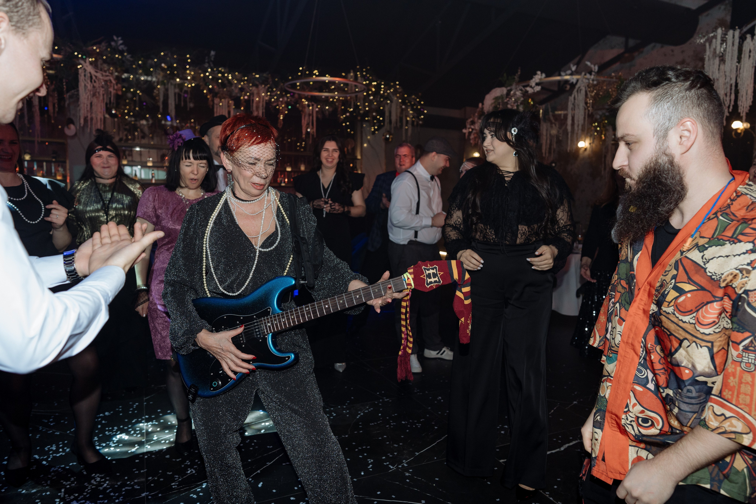 Альбион Тур