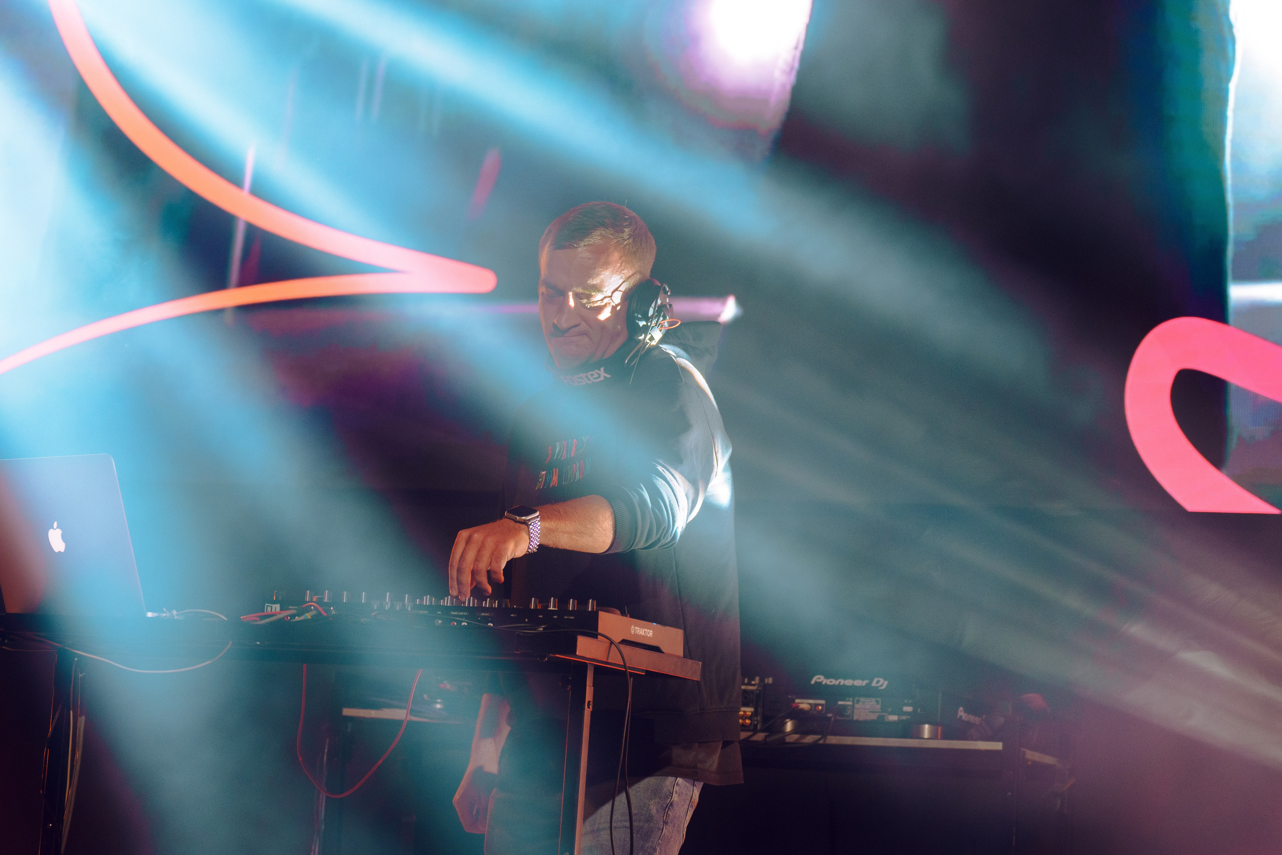 Студ Экспо 2025. Фотограф в Санкт-Петербурге Ибрагимова Алина