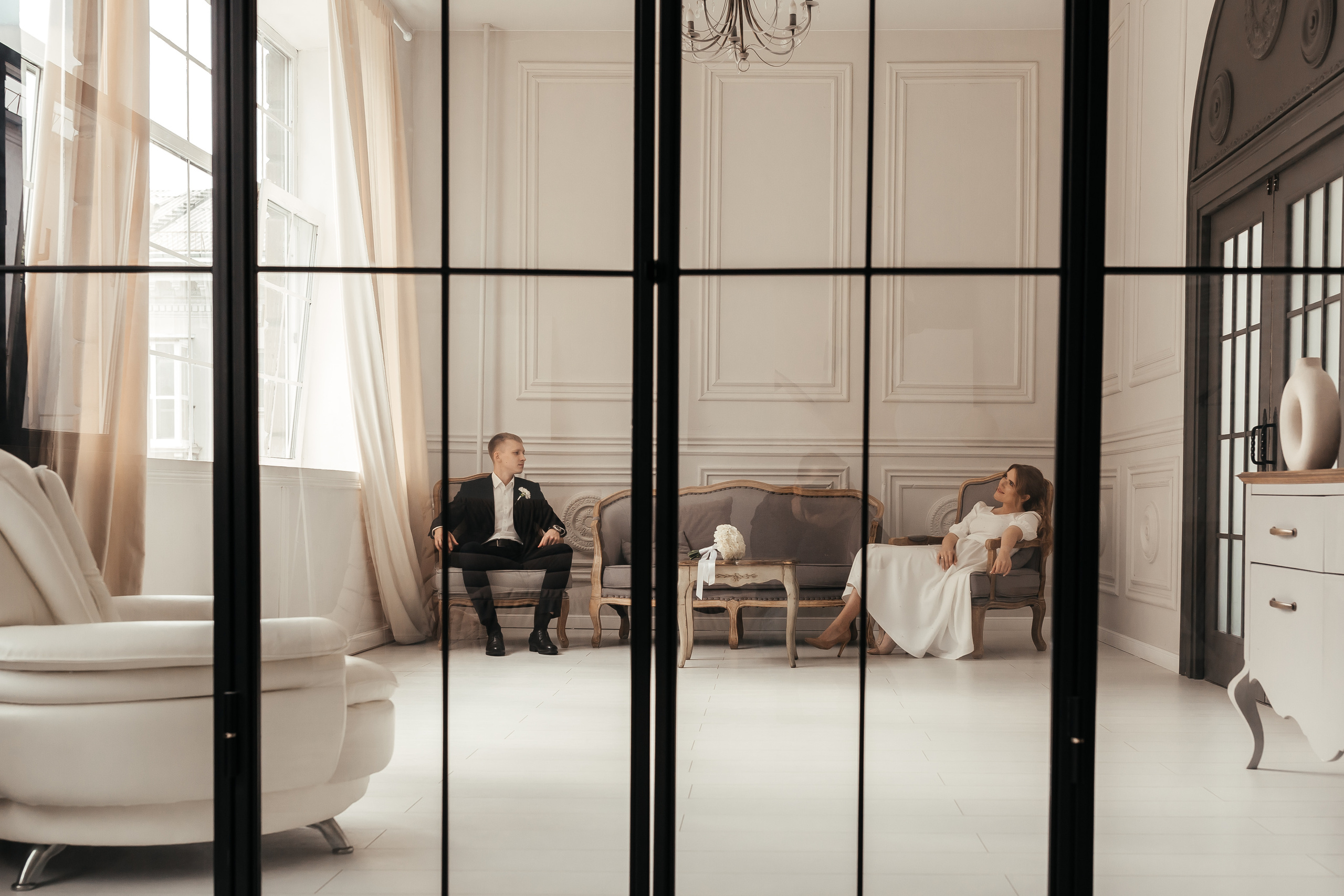 Свадебная фотосессия в фотостудии Family в Красноярске.