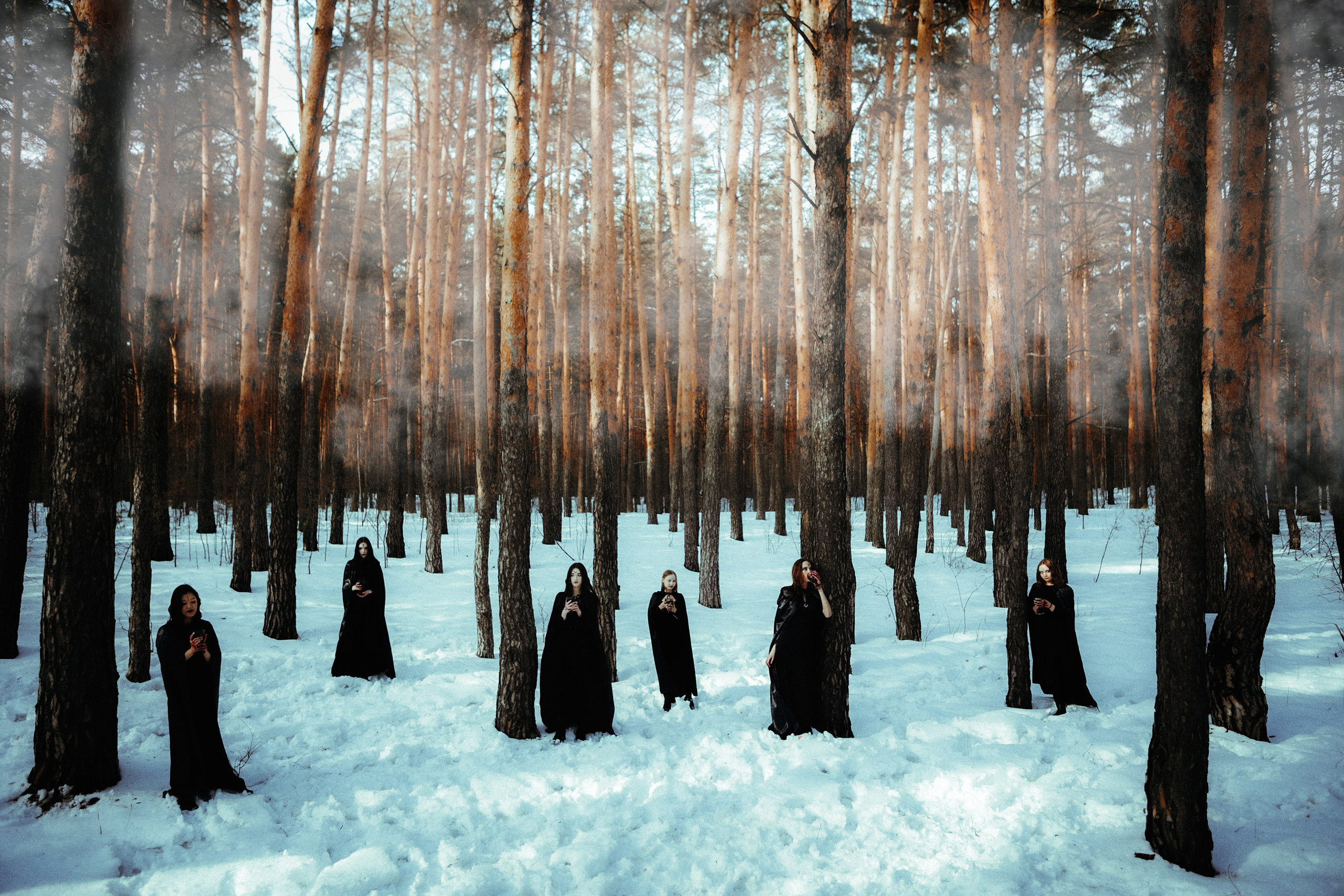 Кончились времена охоты на ведьм — теперь ведьмы охотятся на нас. Фотограф|Катя Рикошетер