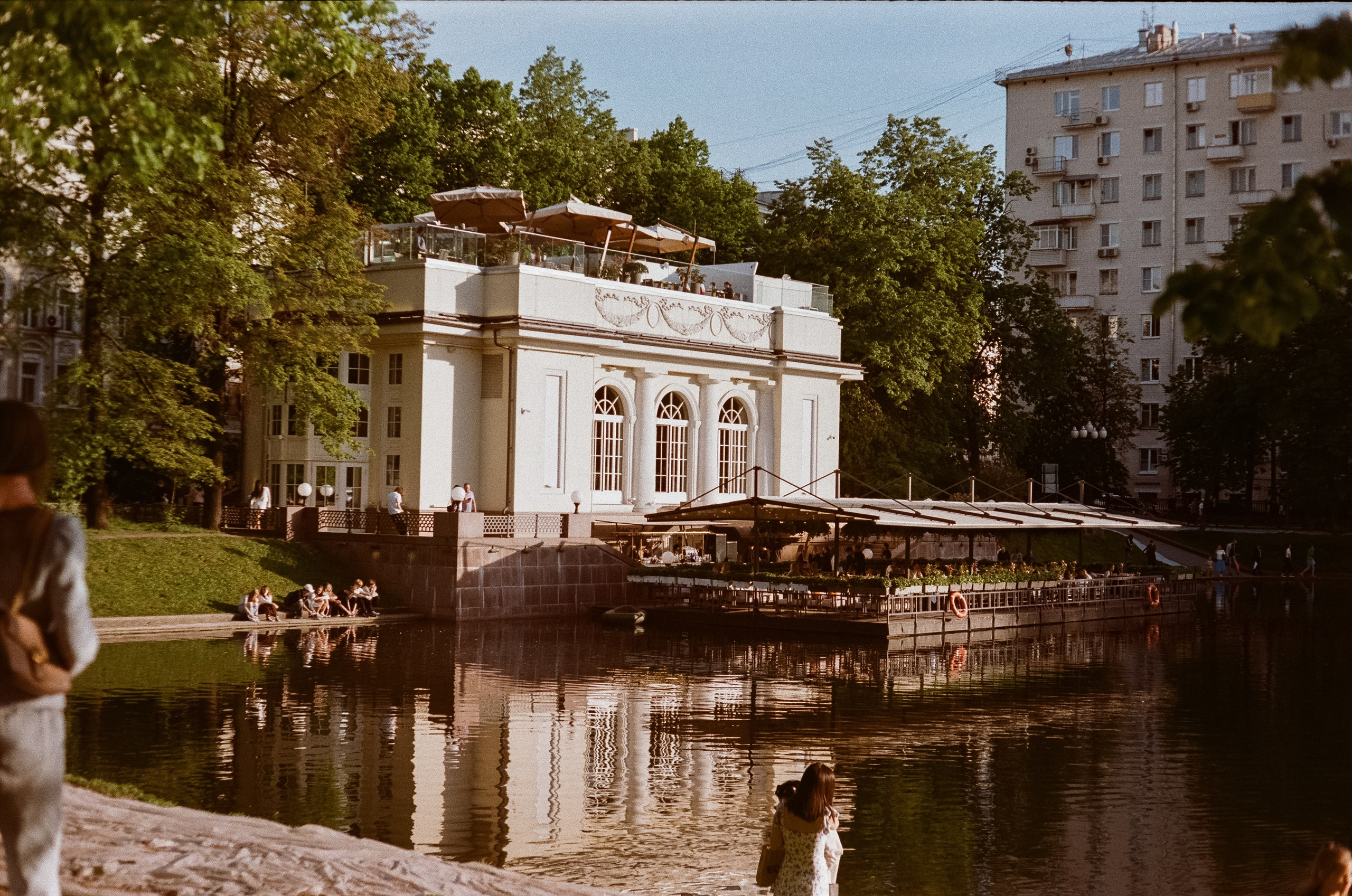 Konica IIIA / Fujicolor Superia 200 (просрочка) / Благовещенский переу