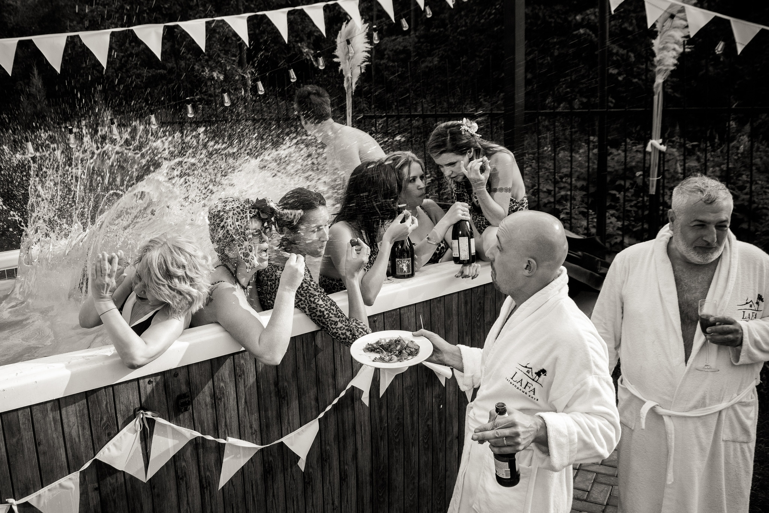 Свадебная фотосъемка в загородном отеле «LaFa». Свадебный и семейный фотограф в Москве и Подмосковье Лариса Козлова