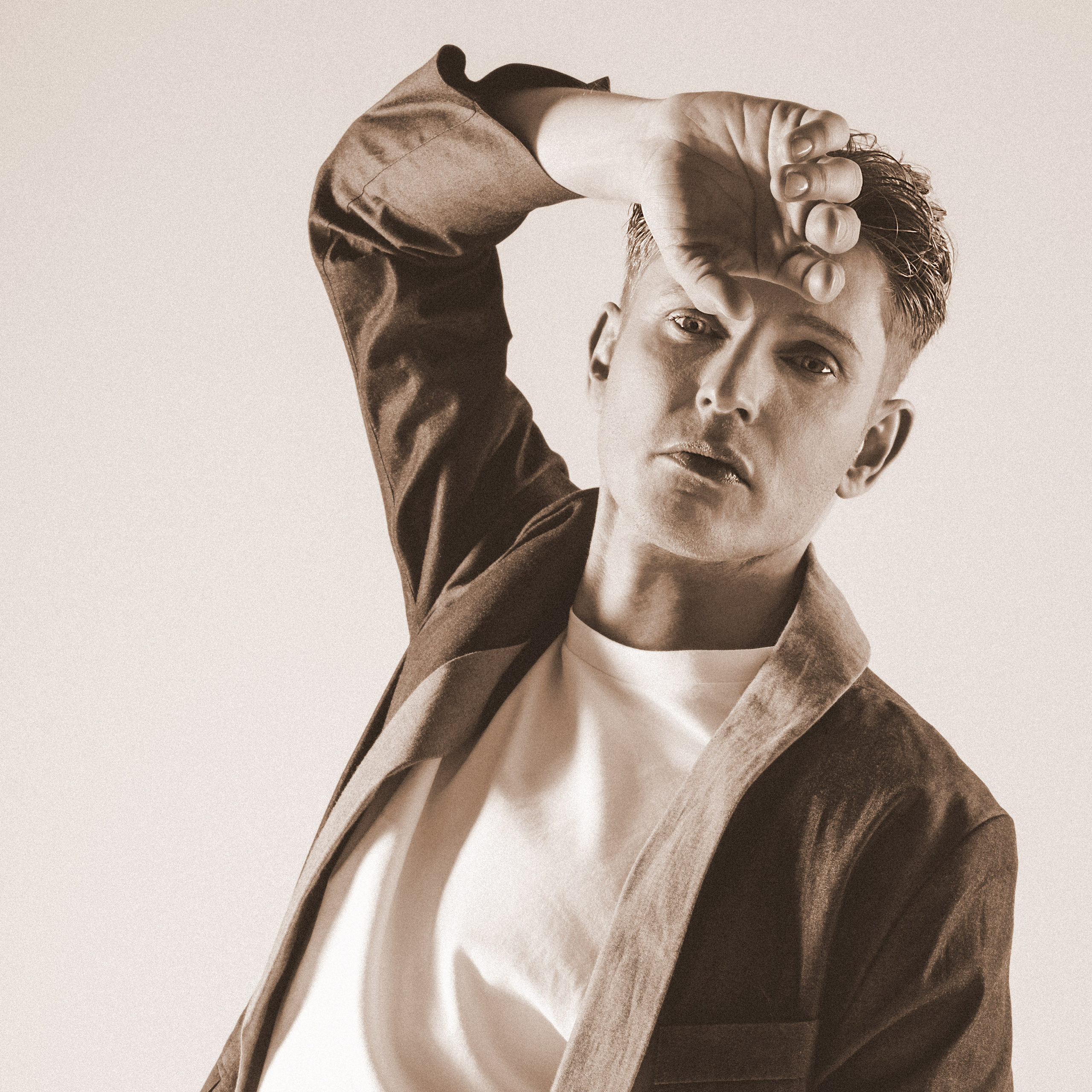 Revольvers. Я  фотограф. Работаю в городе Москва,