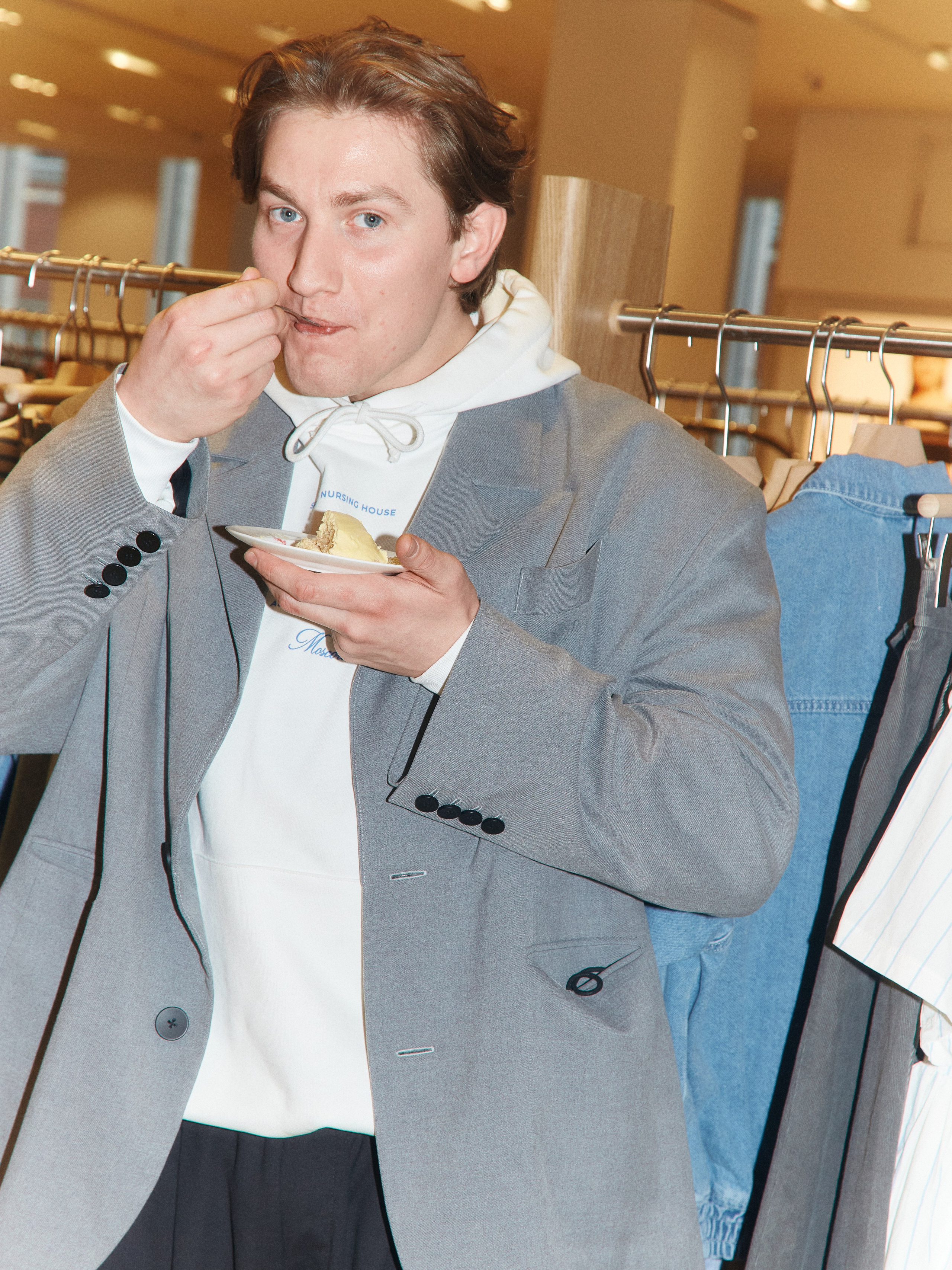 CHAIKA store opening in Tsvetnoy. Photographer Daria Ilkevich