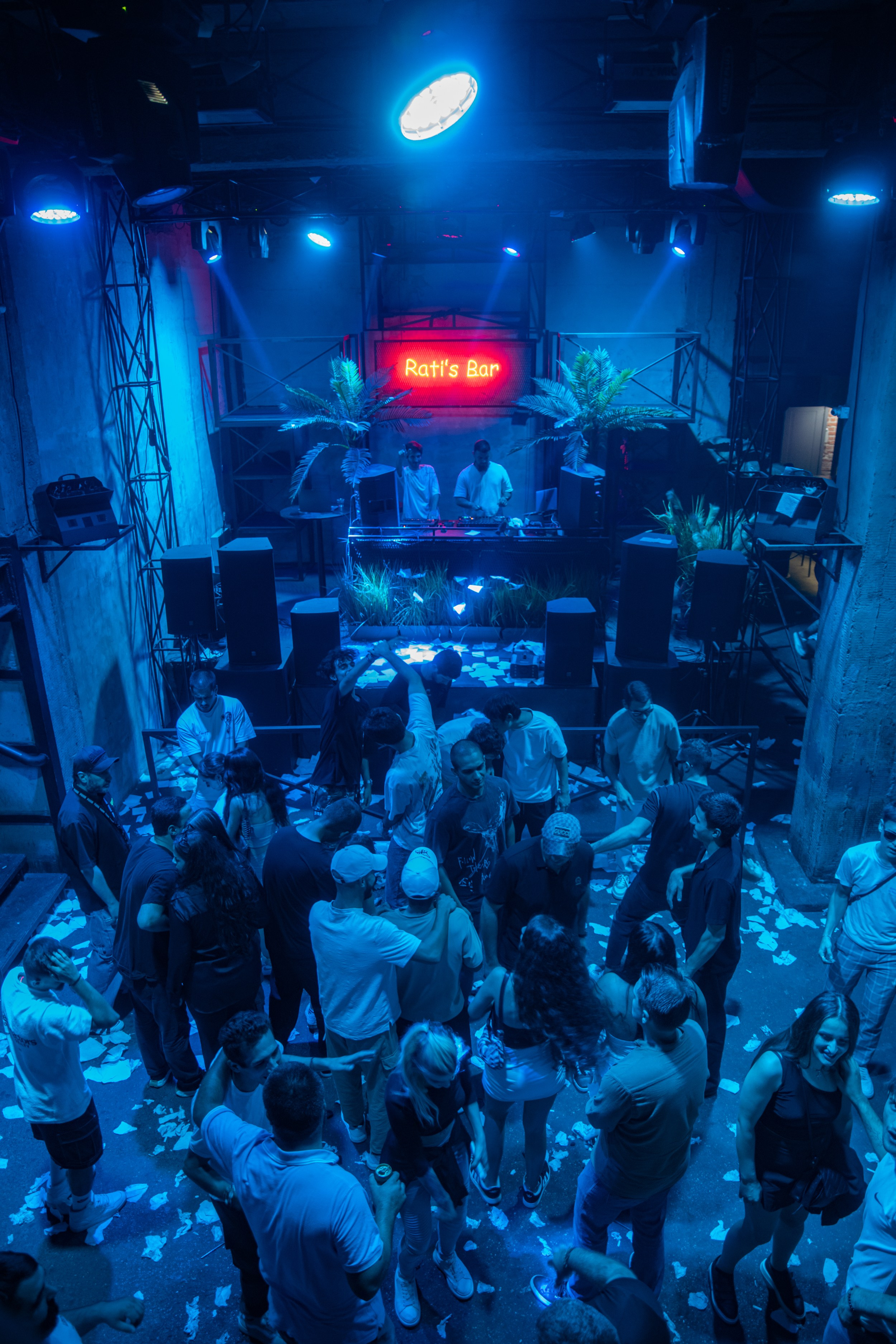 Ratis bar. Портретный фотограф Денис Милютин