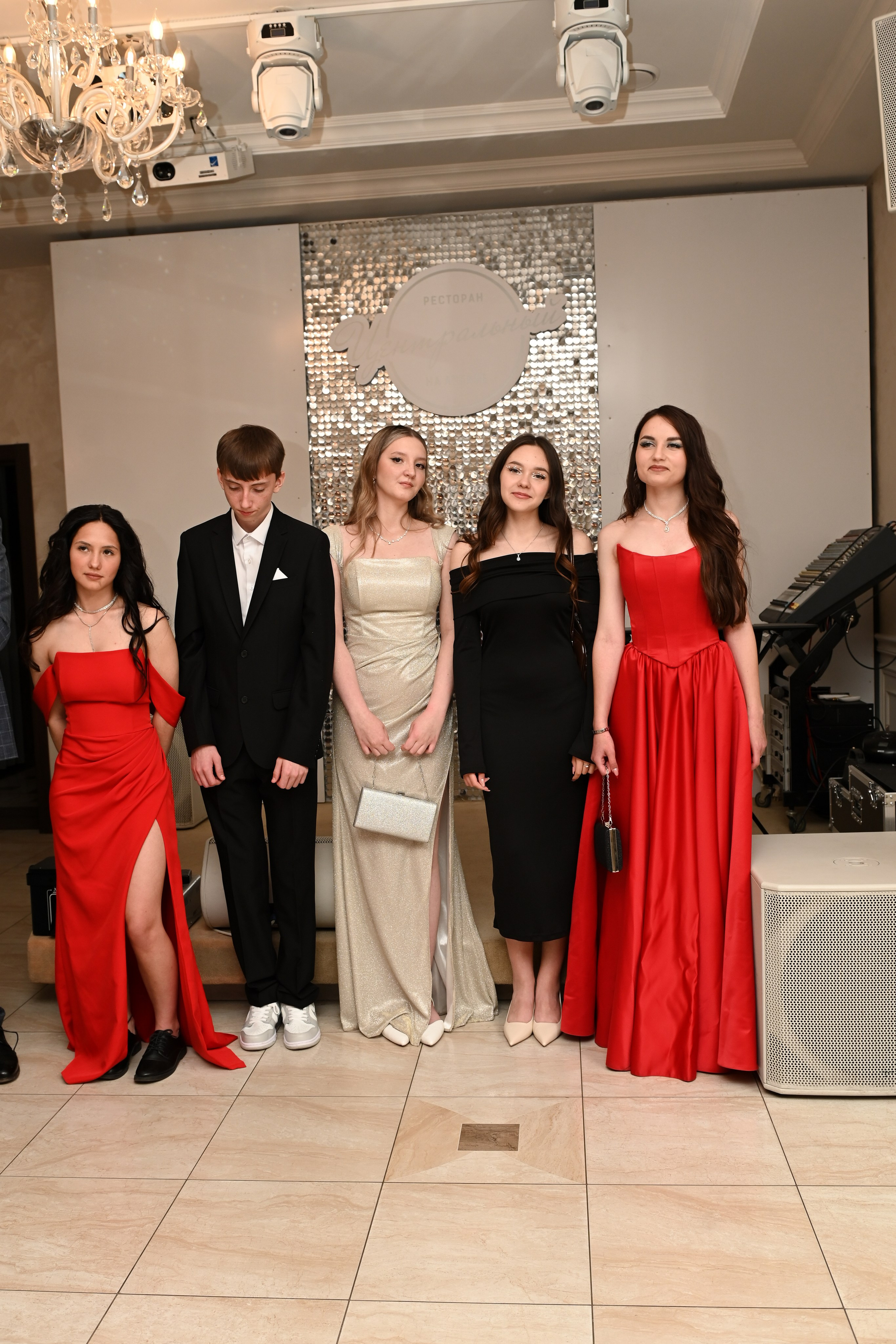 11 класс 4 школа выпуск 2024. Семейный и детский фотограф в городе Грязи Олеся Огурцова