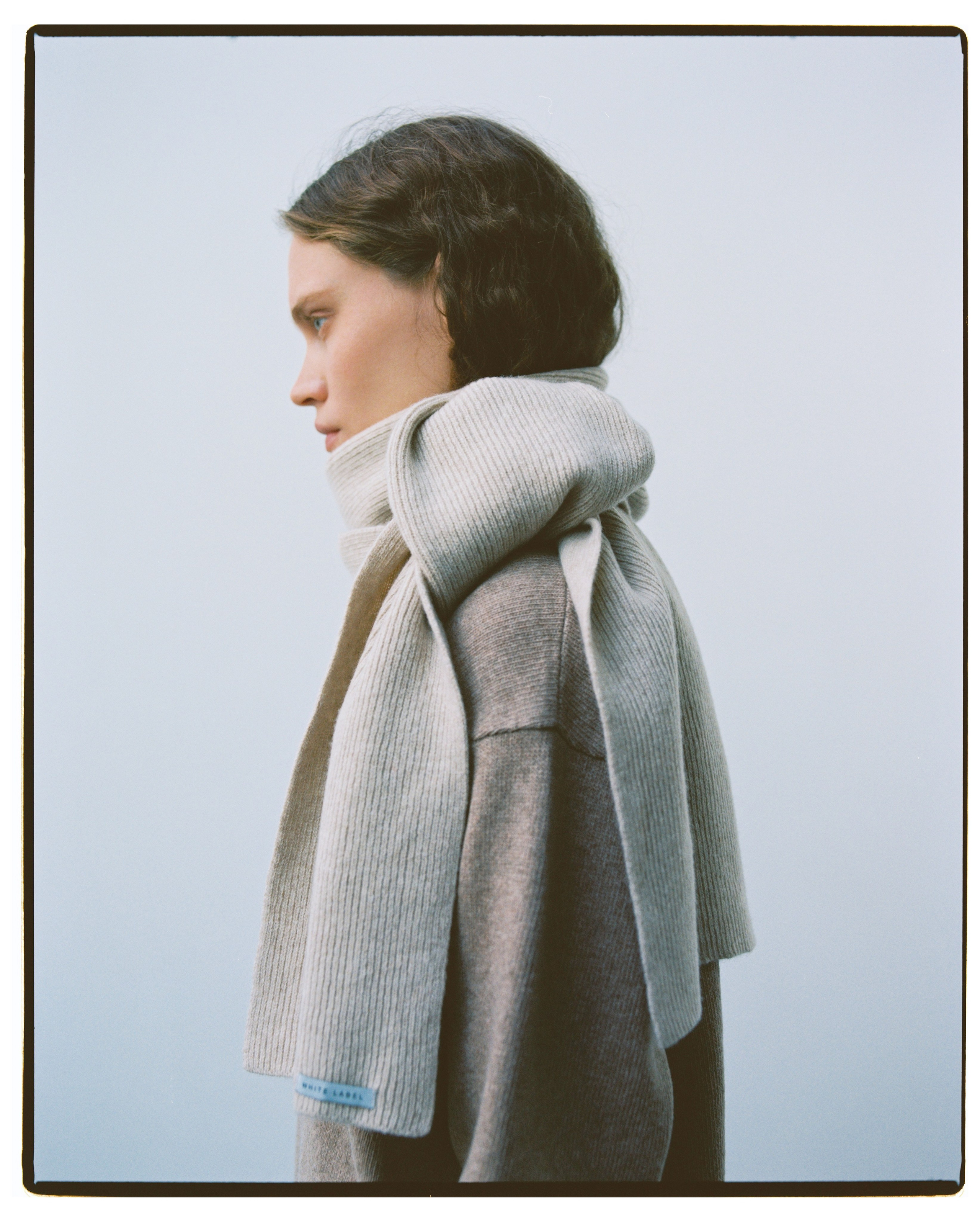 White label. Алина Азимова бренды одежда обучение плёнка