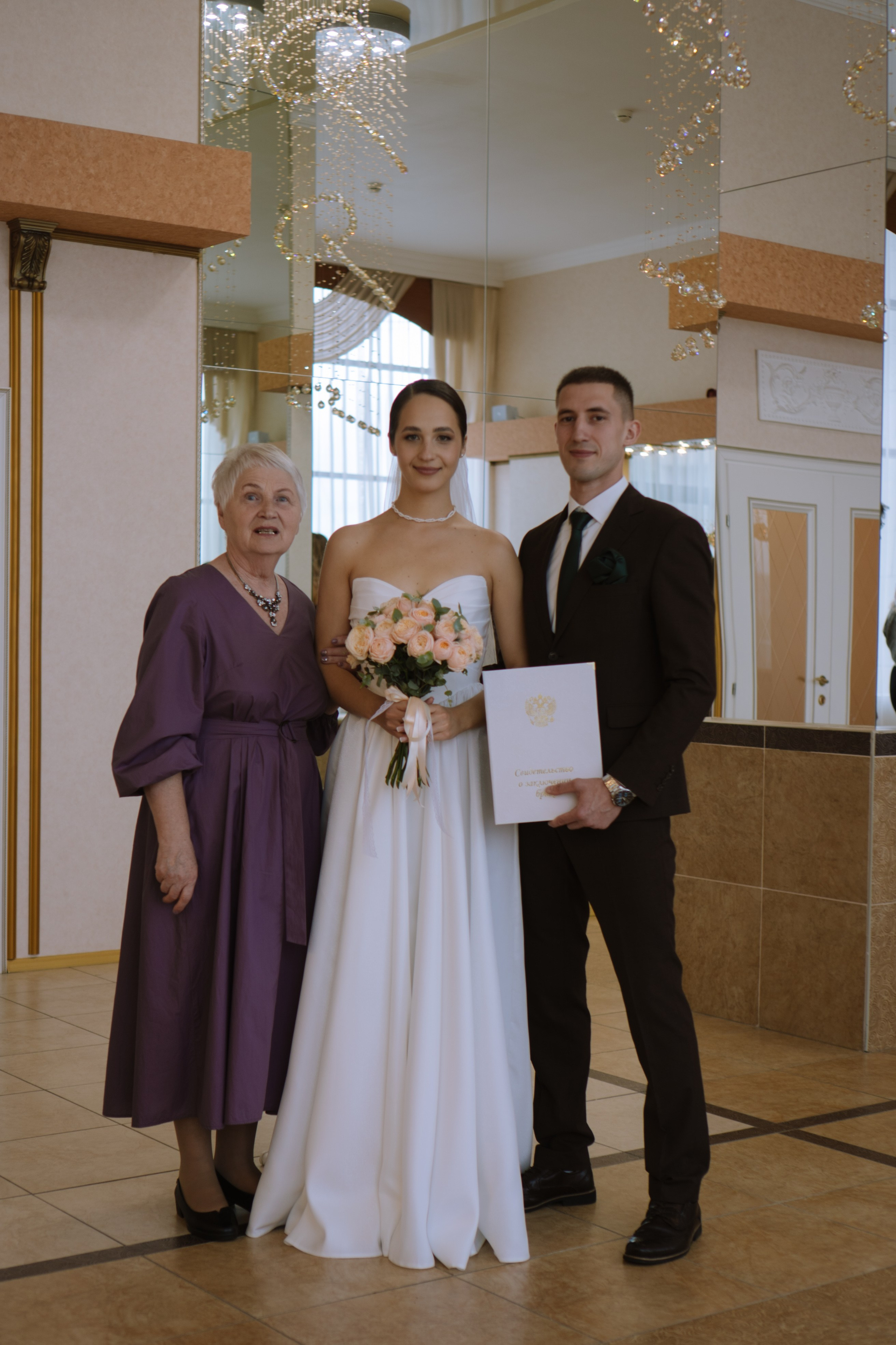 ЗАГС И ПРОГУЛКА 2 ЧАСА. Профессиональный фотограф, Санкт-Петербург — Виктория Богомолова