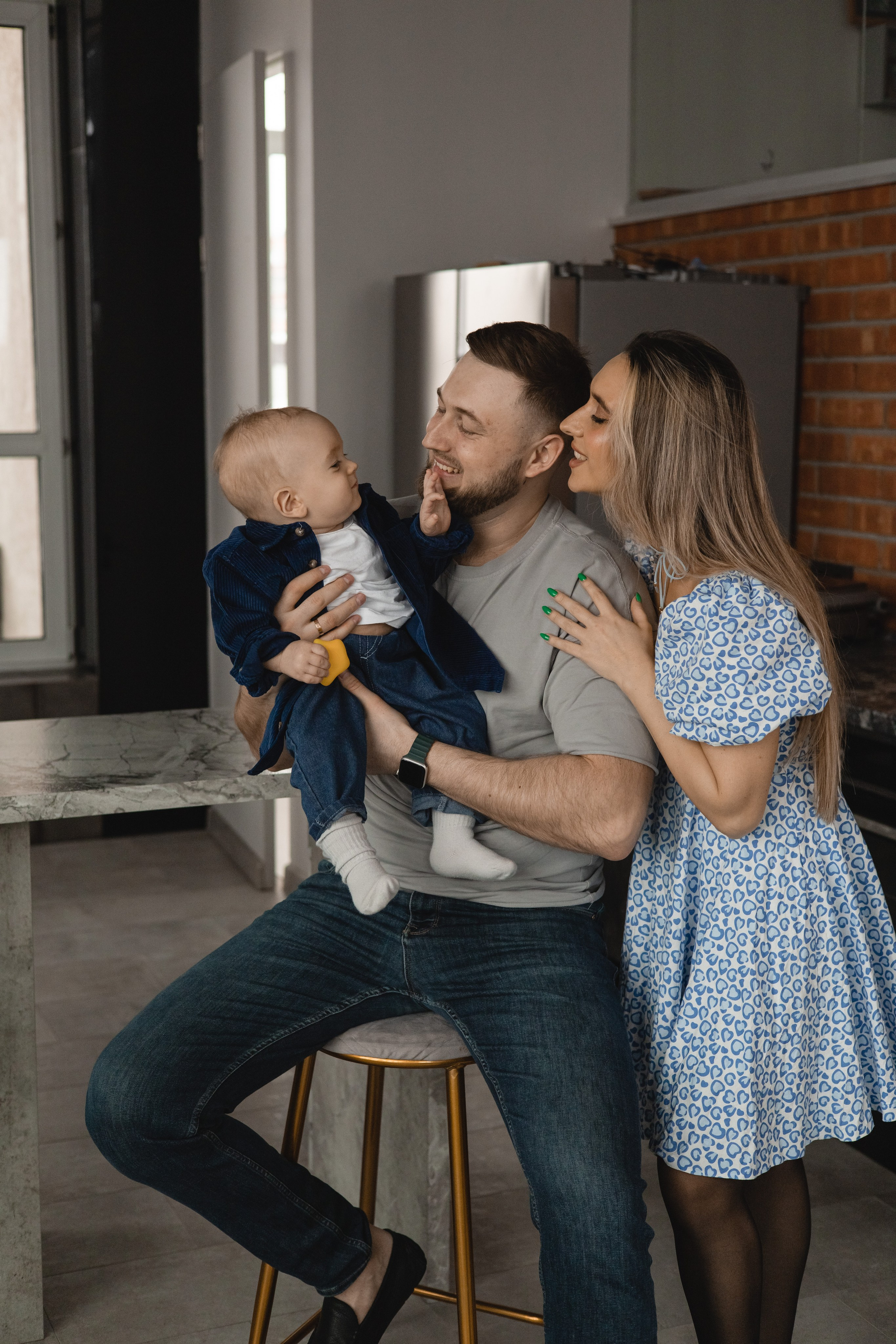 Ксения Михаил Максимка. ФОТОГРАФ НОВОСИБИРСК — АЛЁНА ЖИГАЛЕЕВА