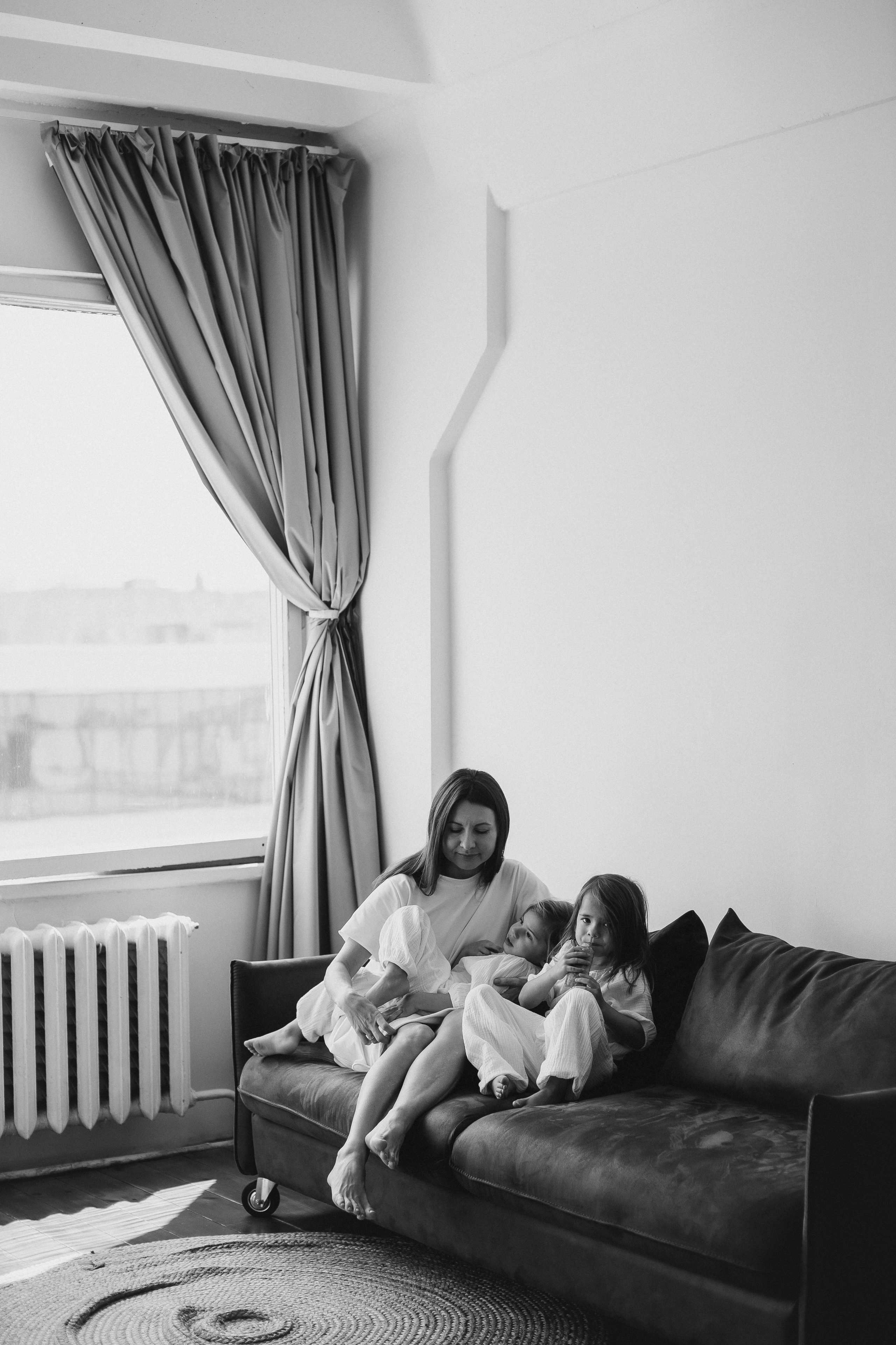 Мама и девочки. Евгения Пелипас