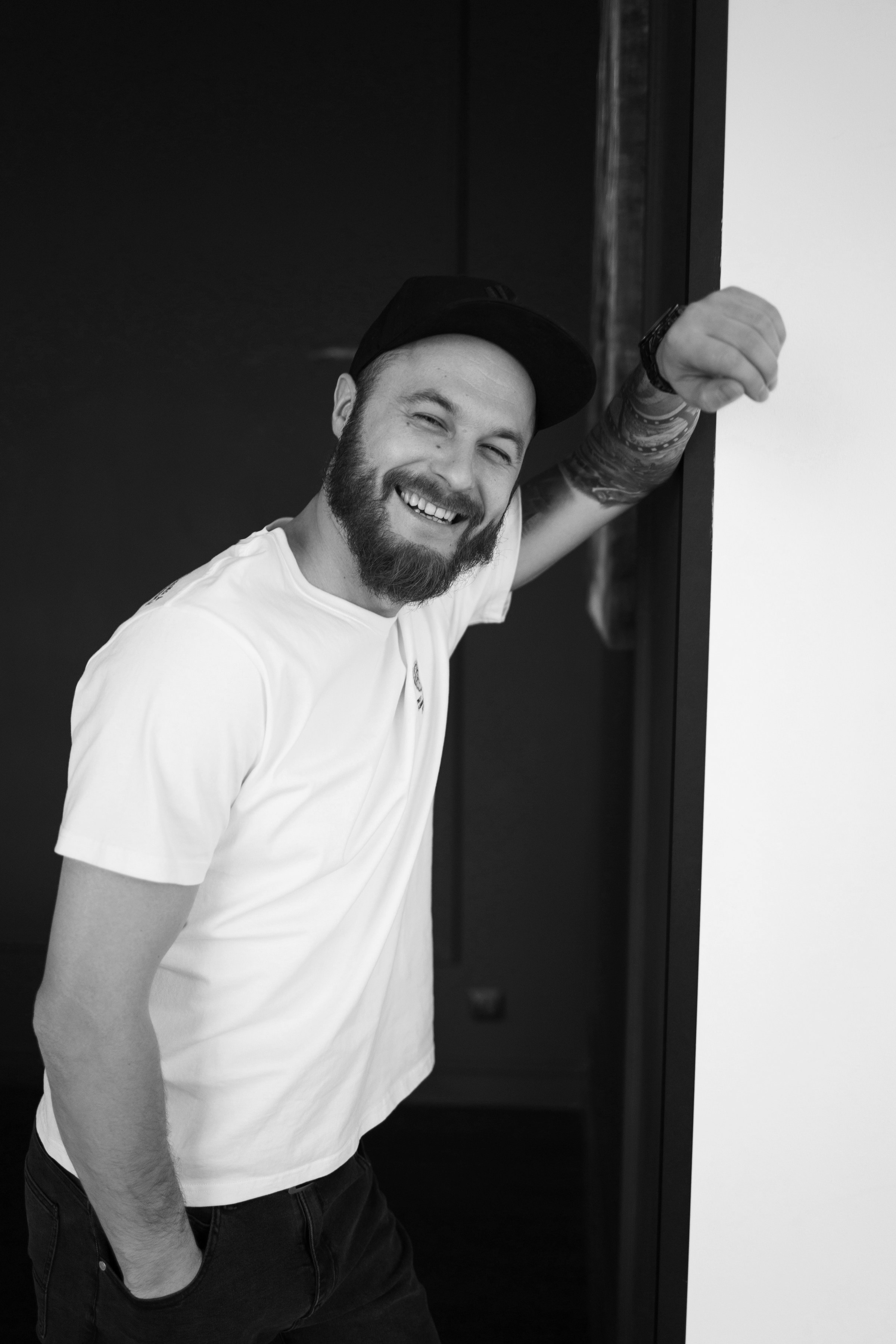 Антон. Портретный фотограф СПб, женский фотограф, минимализм и эстетика