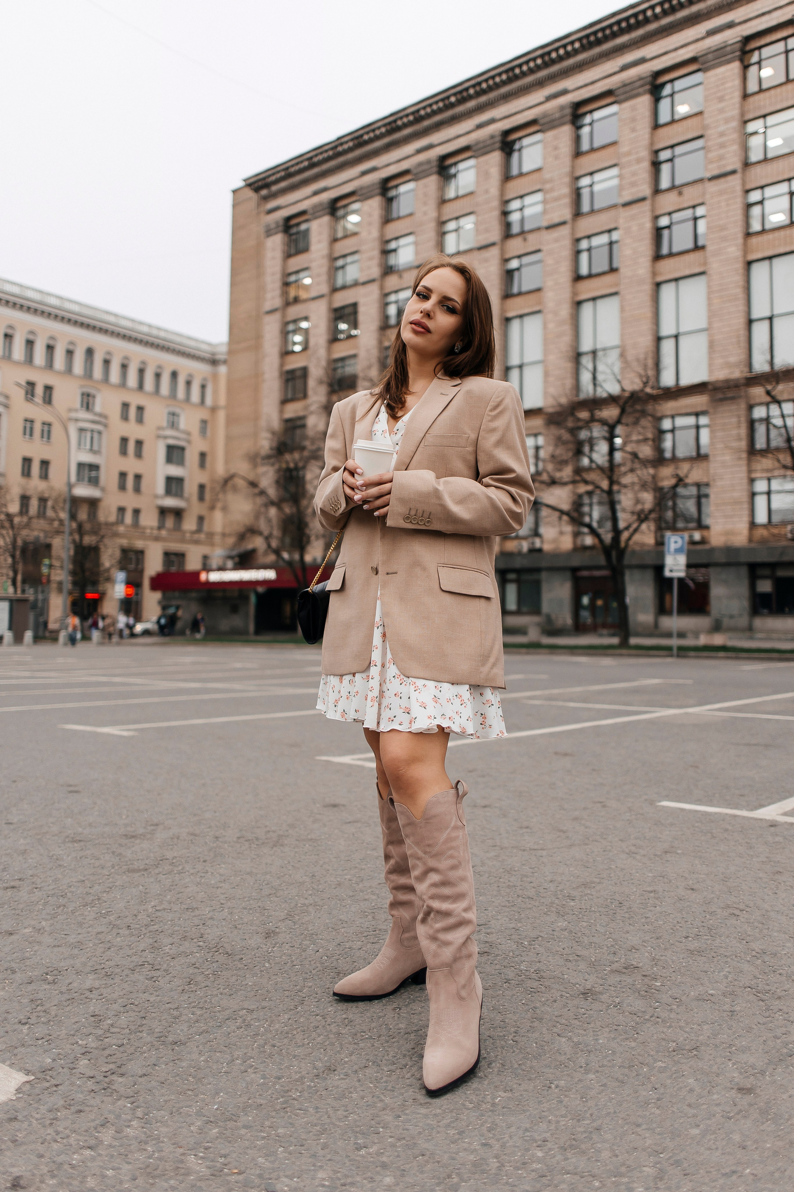 Анастасия и Мостафа (библиотека + прогулка). Фотограф в Москве Екатерина Потапова