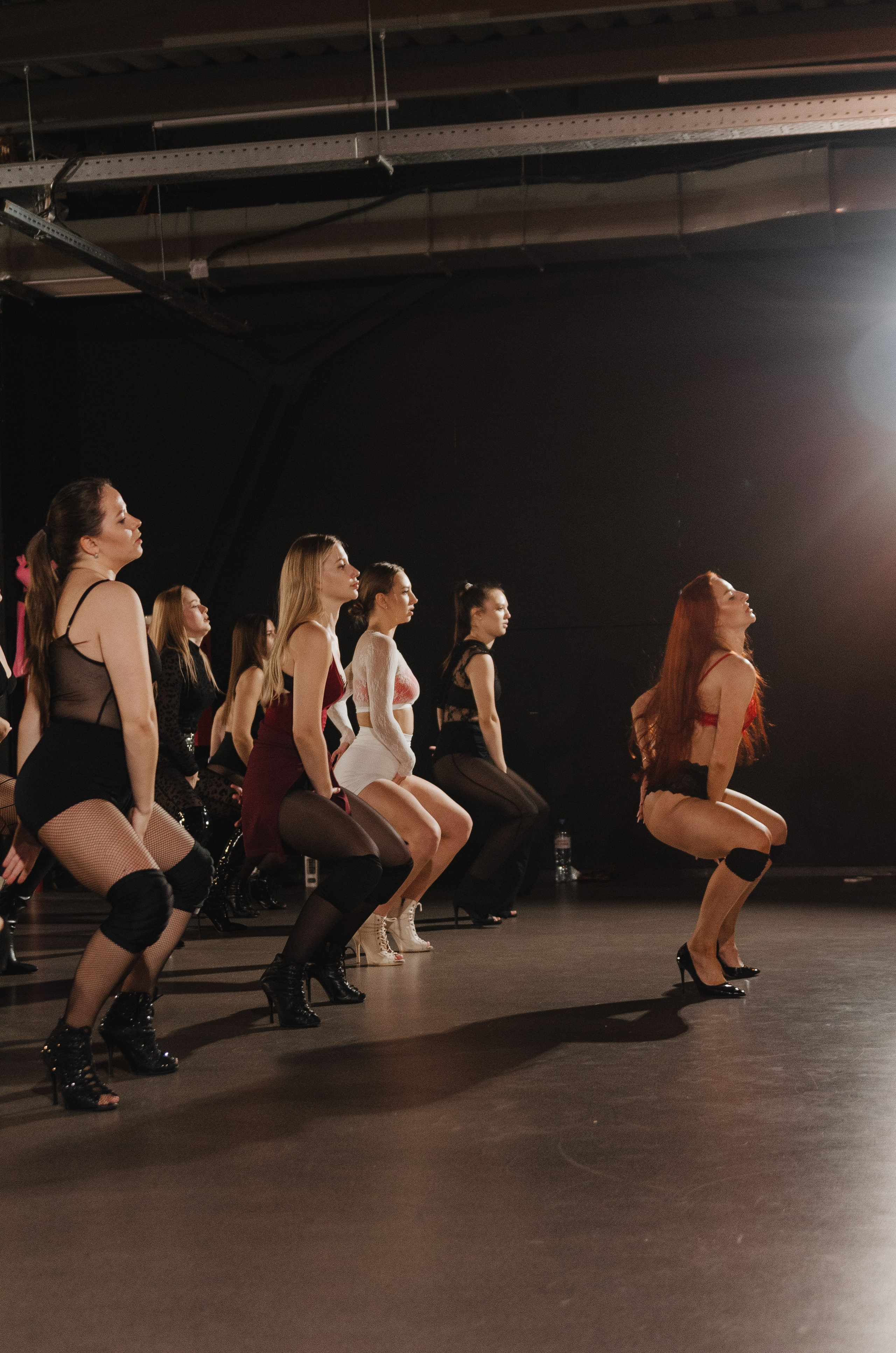 Мастер-классы по High Heels/Girly hip-hop от Оксаны ATTA. Денисова Аля — фотограф для парных съемок и индивидуальных историй в Барнауле