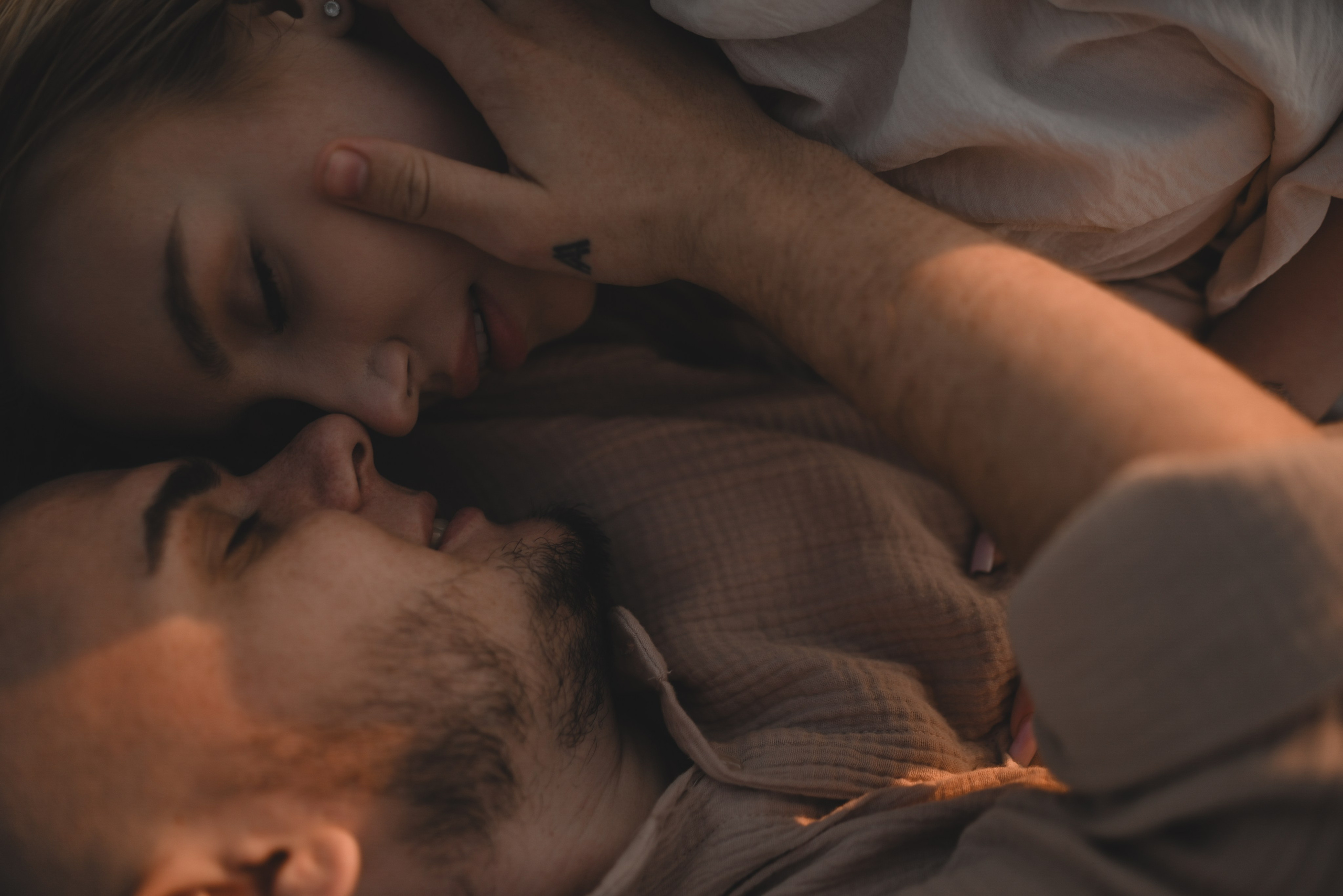 Love story фотосессия  ,фотосессии, фотография пары, фотосессия для пары Море , Крым , фотосессия лов стори , love story, идея для love story фотосессия горы , джан кутаран ,свадебный фотограф ,фотограф Крым ,фотосессия Крым  Свадебная фотосессия, позы для свадебной прогулки, жених и невеста, свадьба Фотосессия пары, love story, фотосессия в поле, летняя фотосессия, любить, идеи фотосессии пары