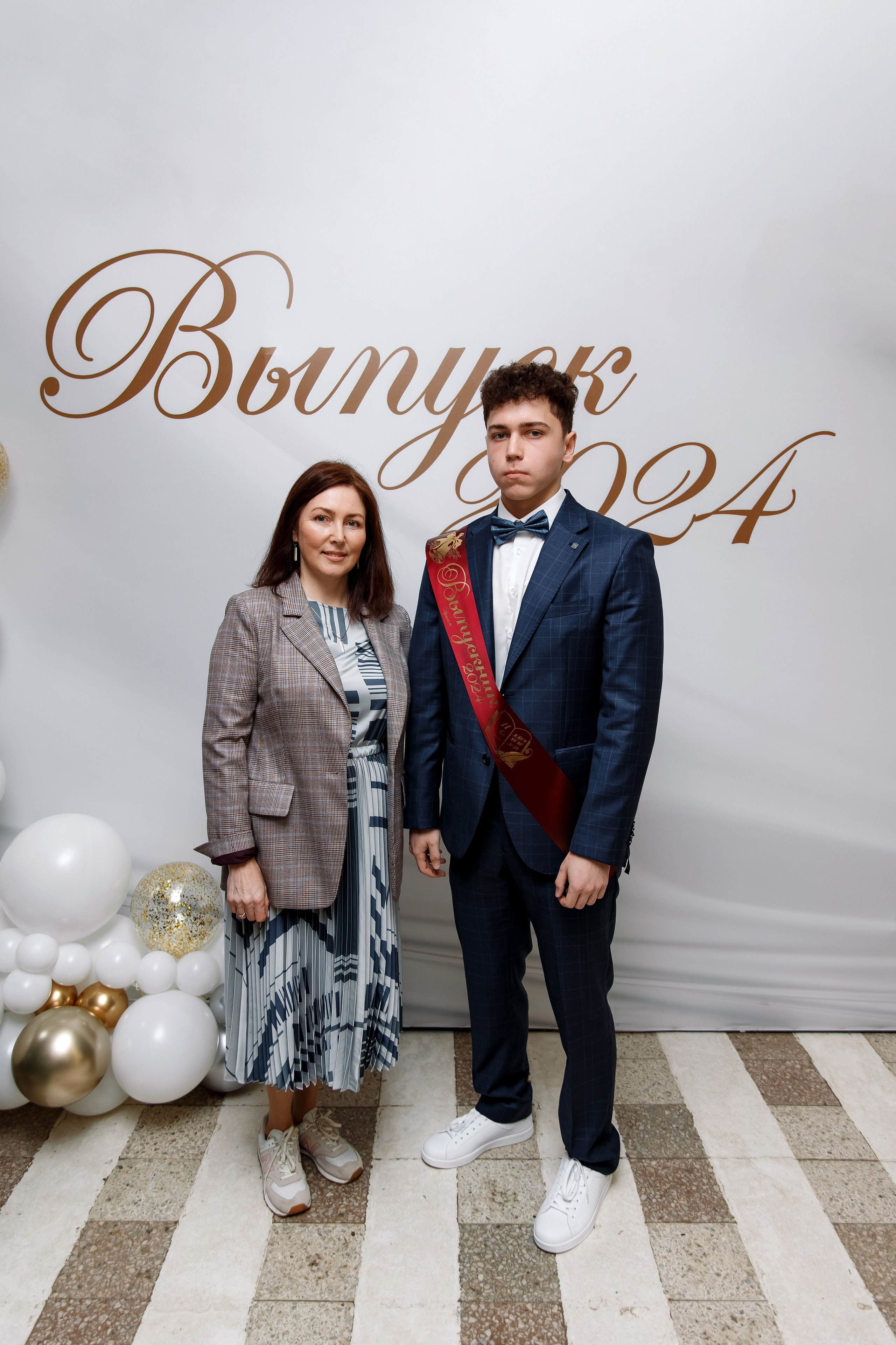 11 класс Последний звонок. Фотограф Любовь Корниенко, Примоский край