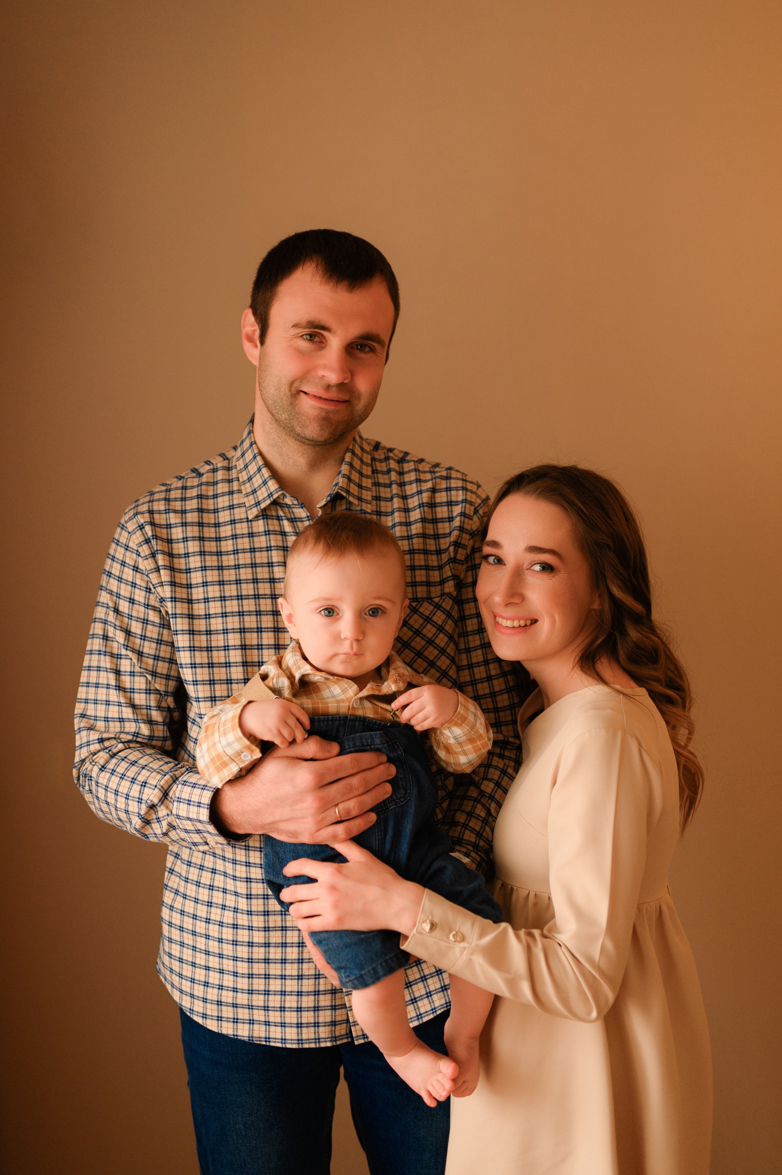 Съемка годика, годовасие, фотосессия в день рождения. НЬЮБОРН ФОТОСЕССИИ, БЕРЕМЕННОСТЬ, ПОРТРЕТНЫЕ СЕМЕЙНЫЕ ФОТОСЕССИИ  Ногинск Москва ОЛЬГА ВОГЕЛЬ