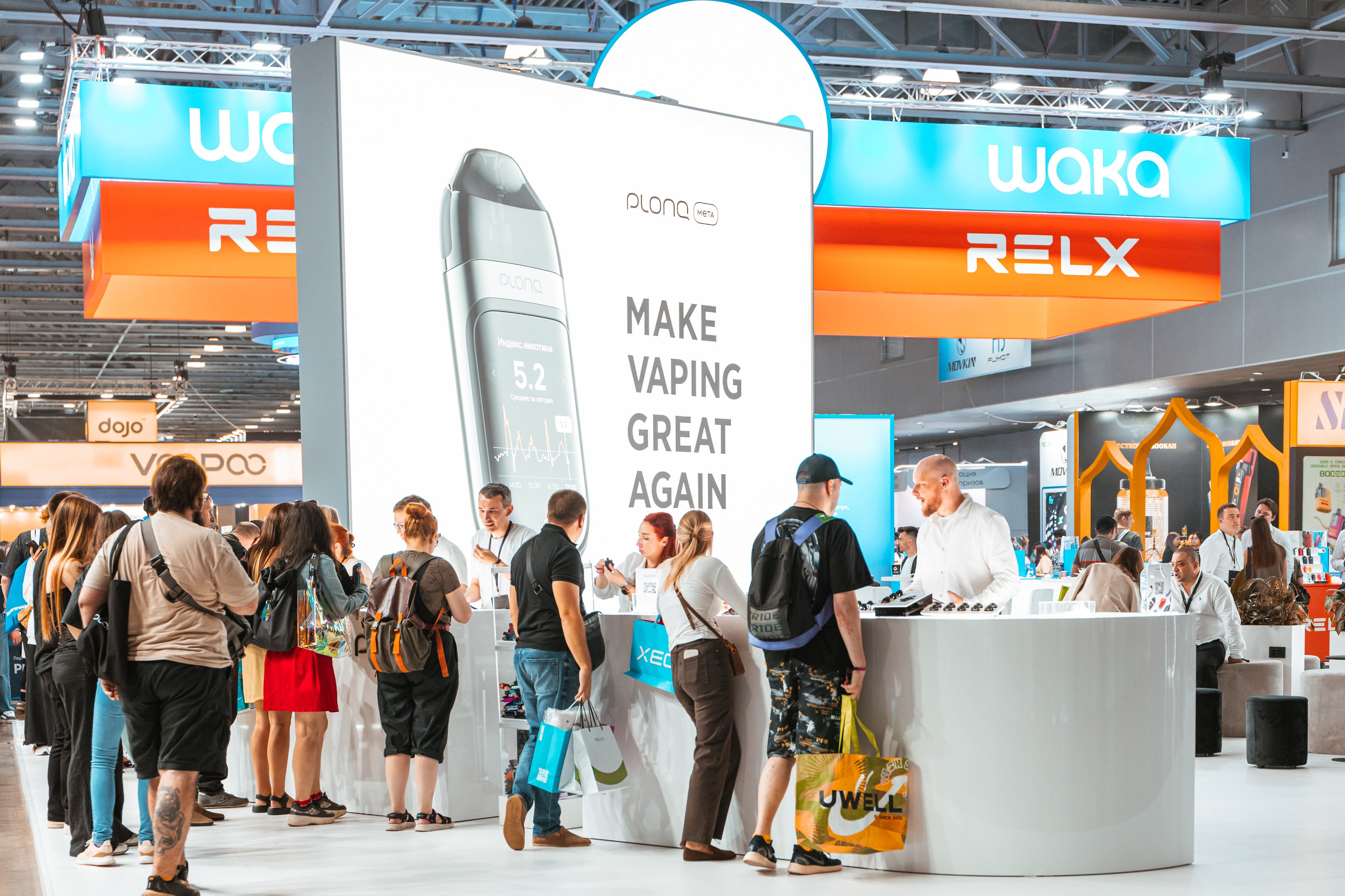 VAPE CLUB SHOW 2025 Крокус Экспо. Фотограф в Москве Дмитрий Емельянов