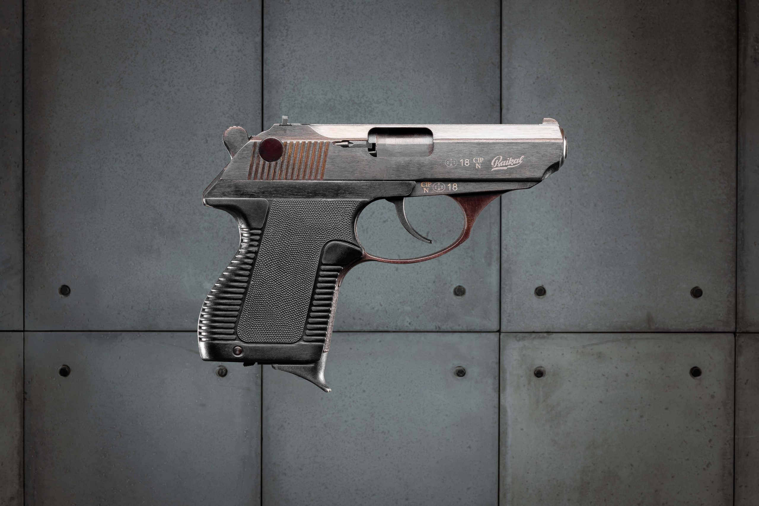 Предметная съемка для 7.62 — Стрелковый клуб в Москве | Николай Завалишин. NICKZAVALISHIN — Визуал который продаёт